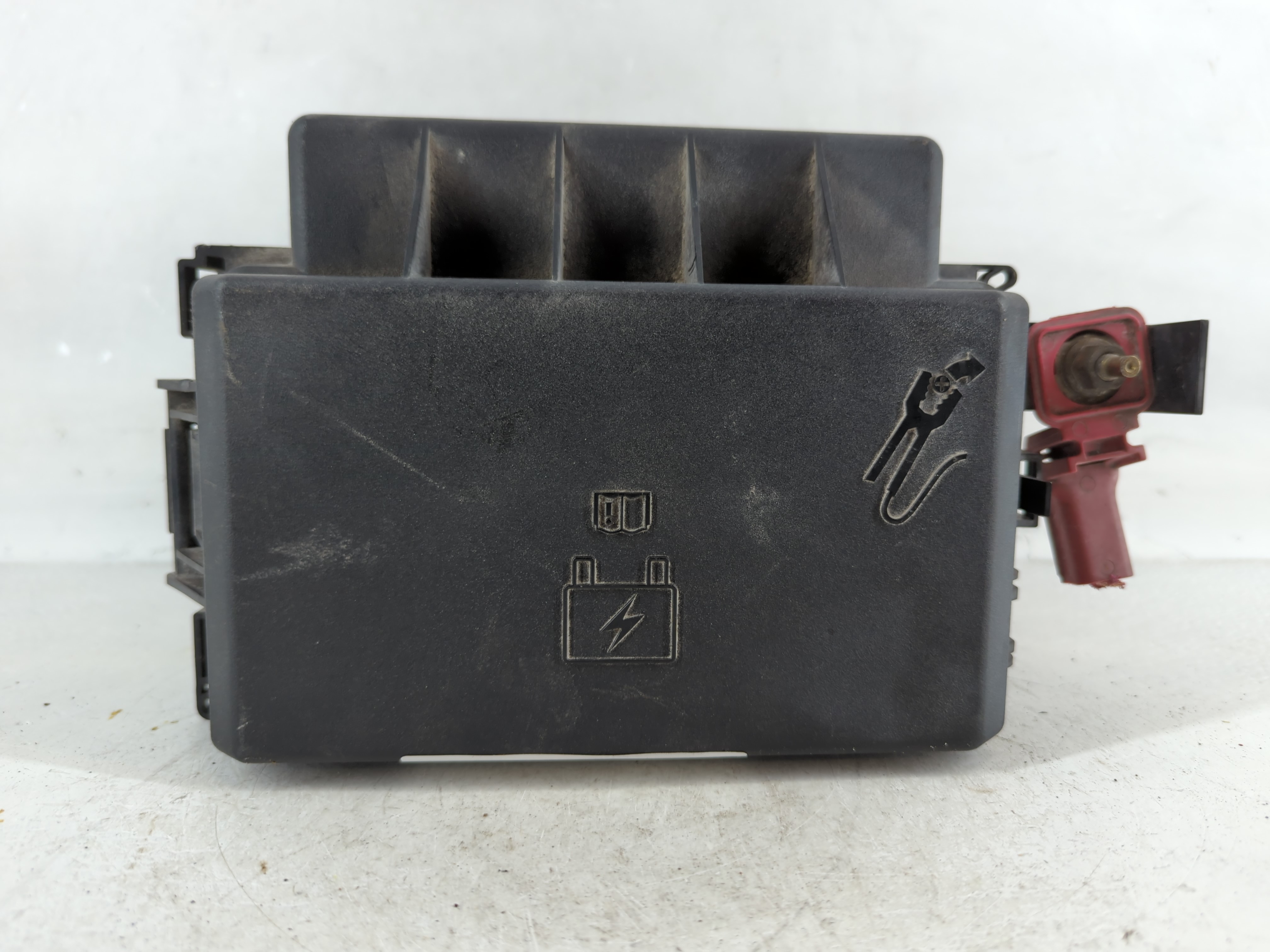 2005-2005 Chrysler 300 Fusebox Fuse Box Relay Module P56040698ab A 906941 - Oemusedautoparts1.com