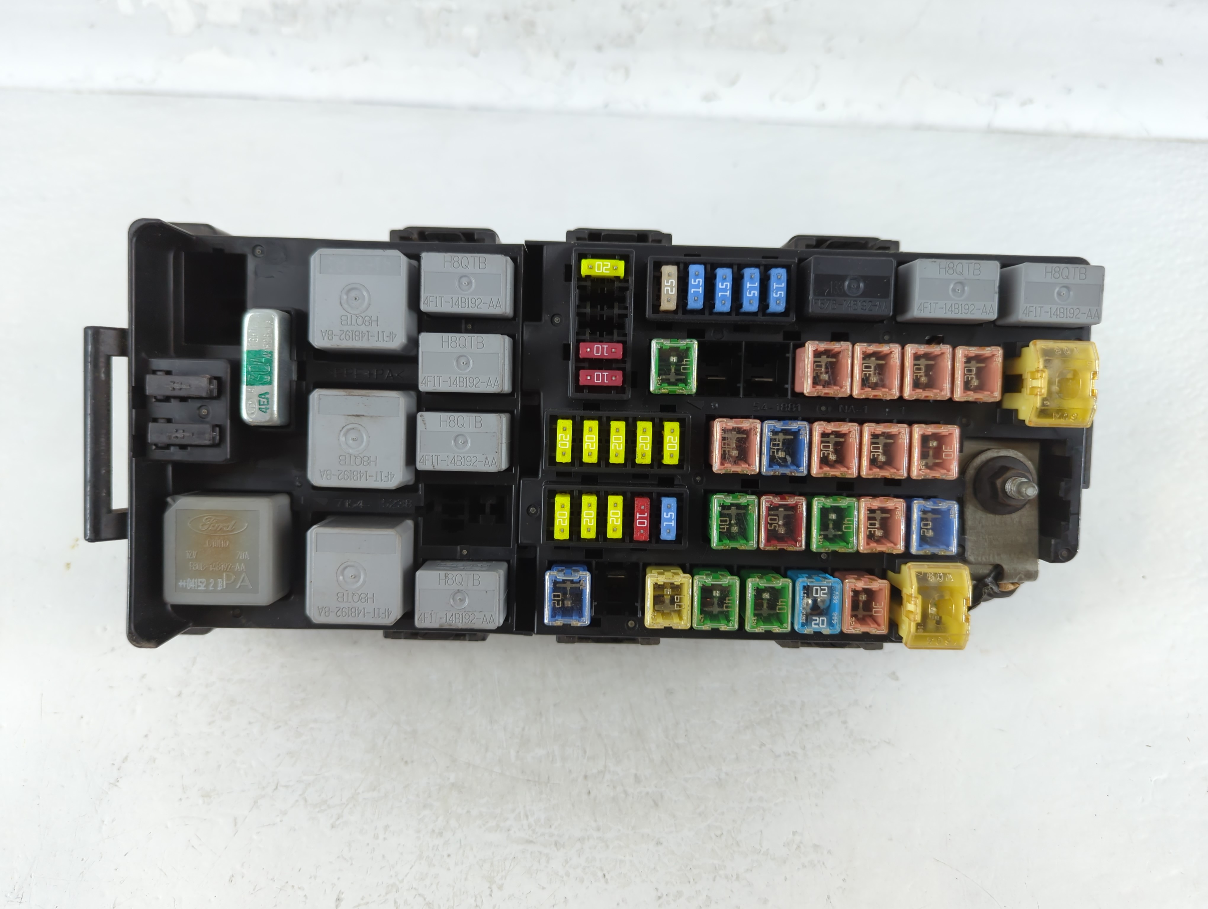 2004-2005 Lincoln Aviator Fusebox Fuse Box Relay Module 5c5t14398bd 906980 - Oemusedautoparts1.com