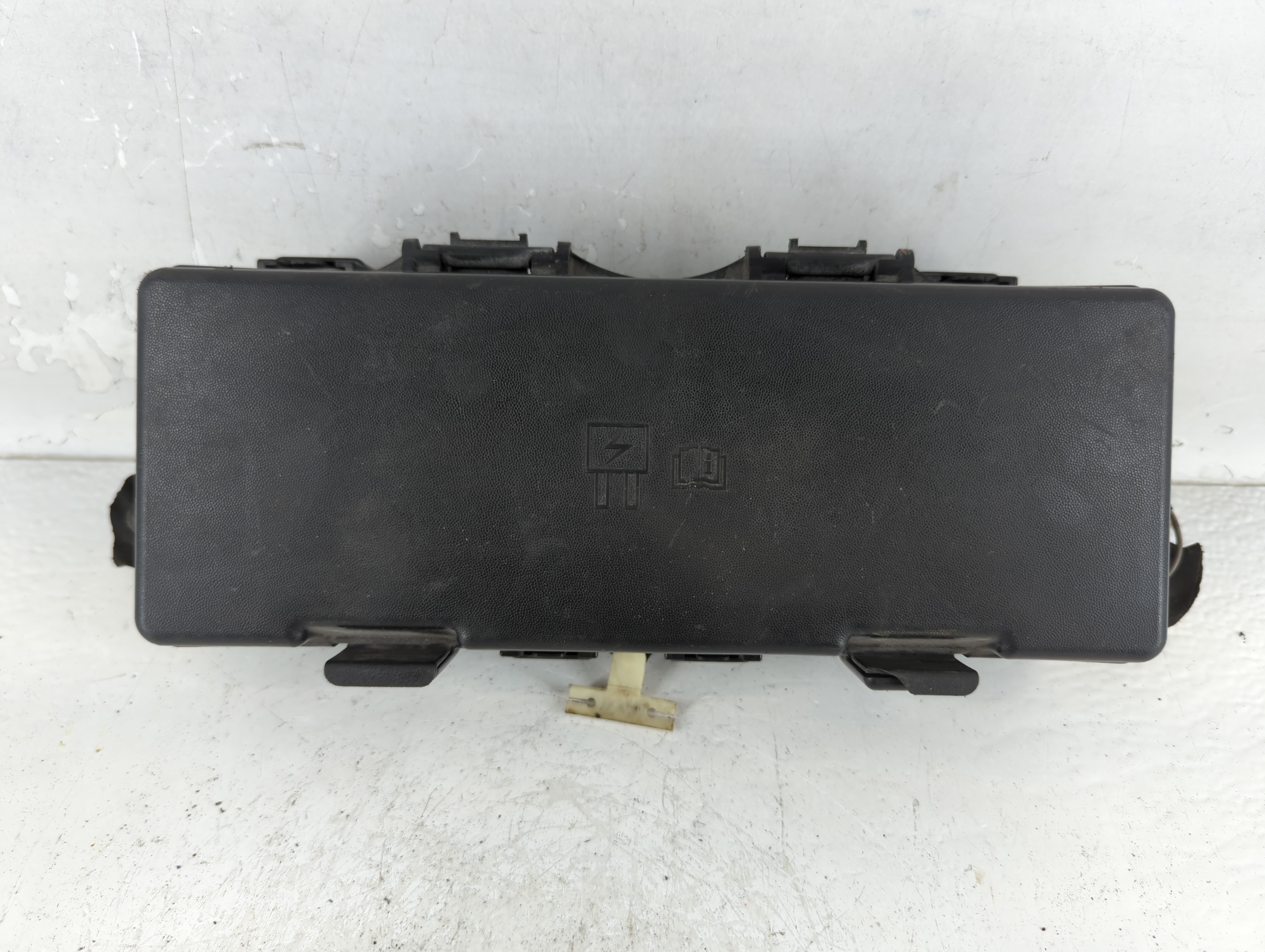2009-2010 Ford F-150 Fusebox Fuse Box Relay Module 9l1t-14a003-ba 906989 - Oemusedautoparts1.com
