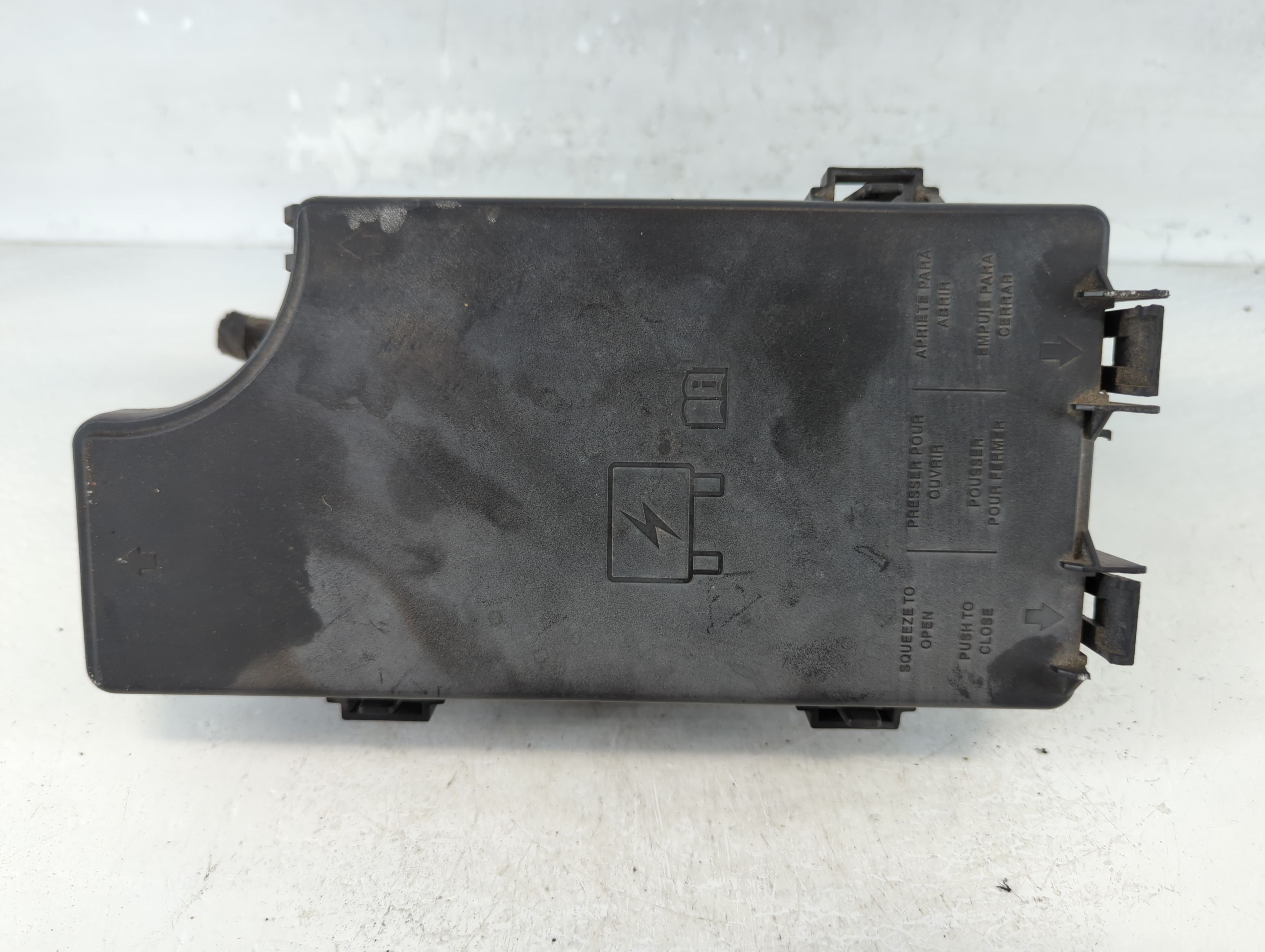 2010 Dodge Avenger Fusebox Fuse Box Relay Module P04692777ab 906994 - Oemusedautoparts1.com