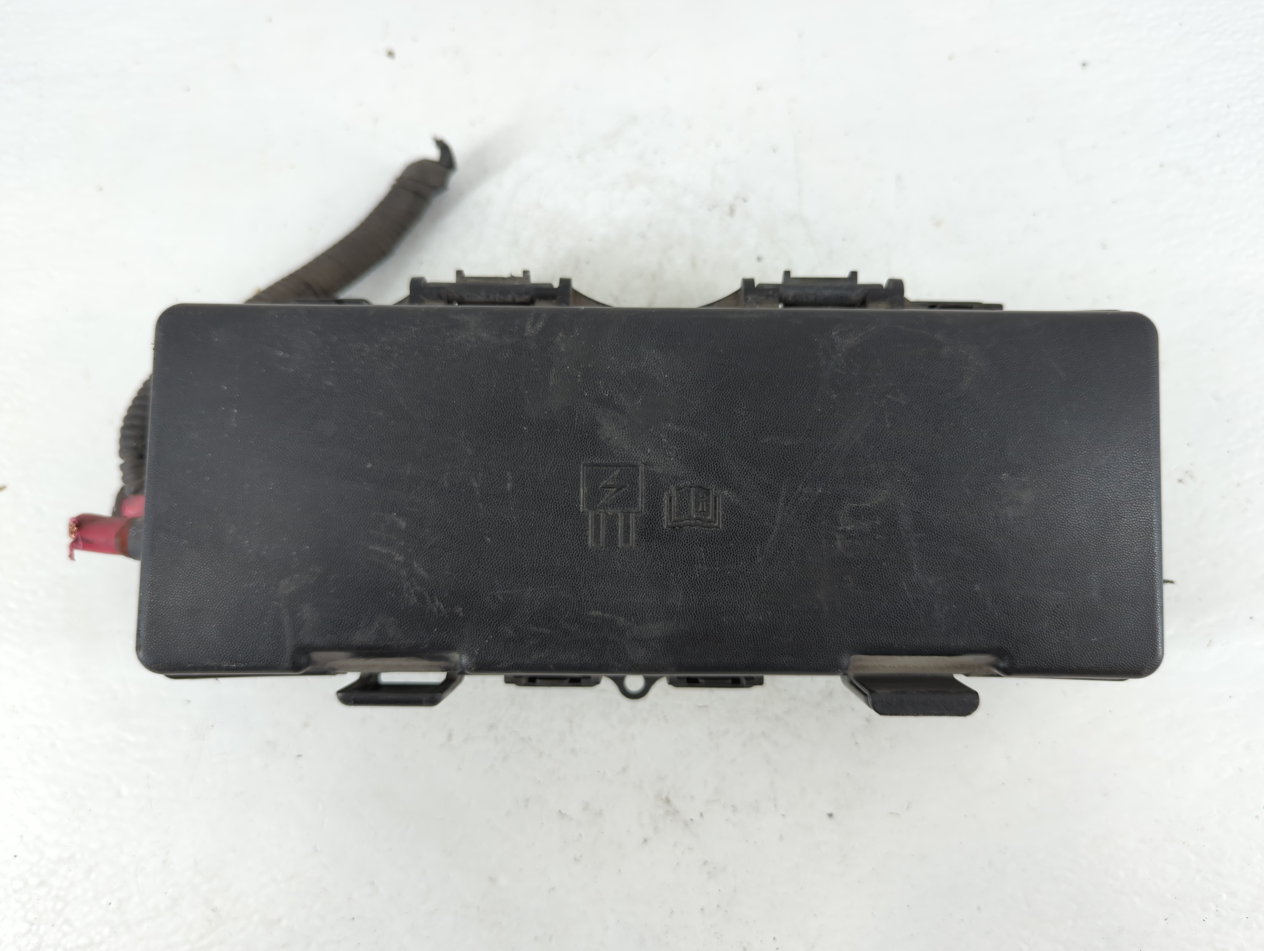 2011-2014 Ford F-150 Fusebox Fuse Box Relay Module Dl3t-12a581gbh 906996 - Oemusedautoparts1.com