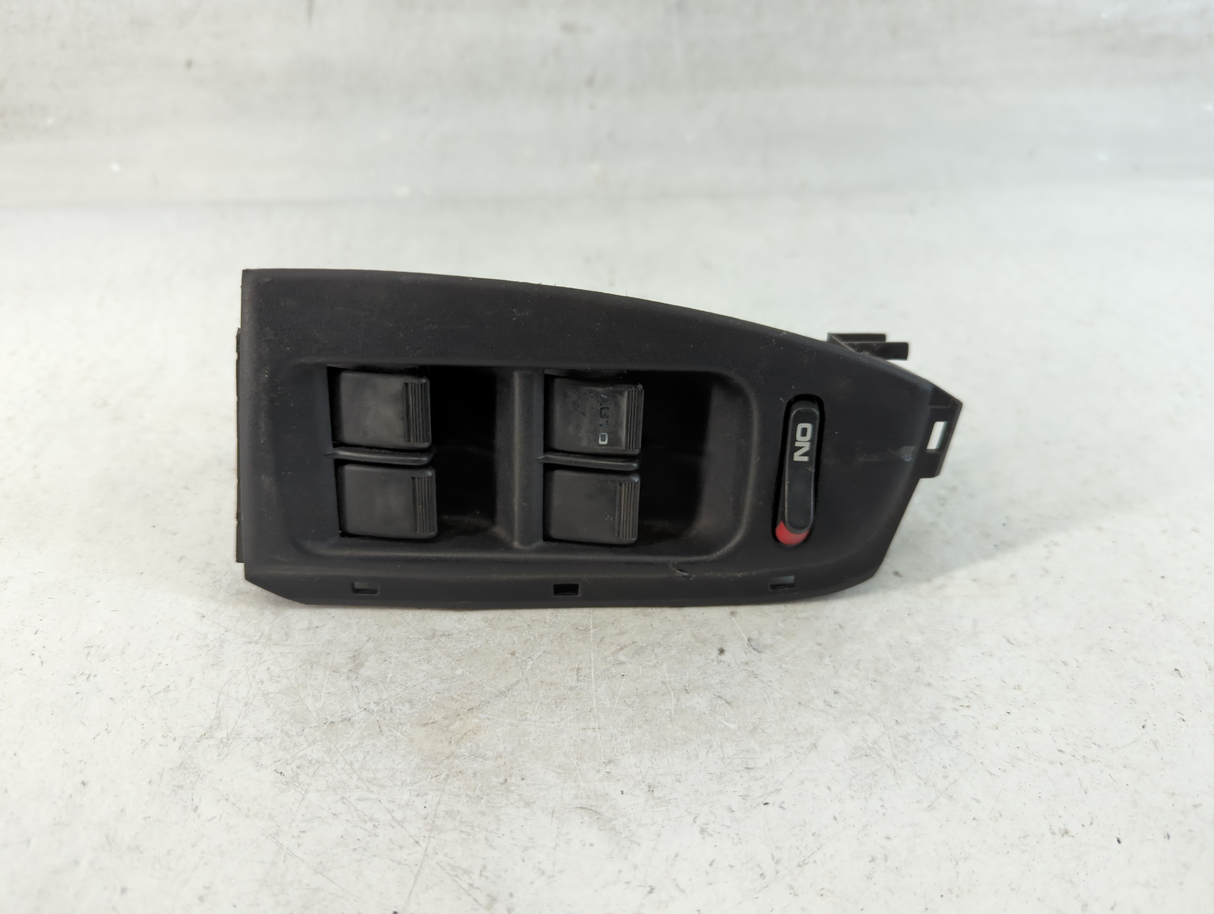 1999 Honda Civic Driver Left Door Master Power Window Switch 907016 - Oemusedautoparts1.com