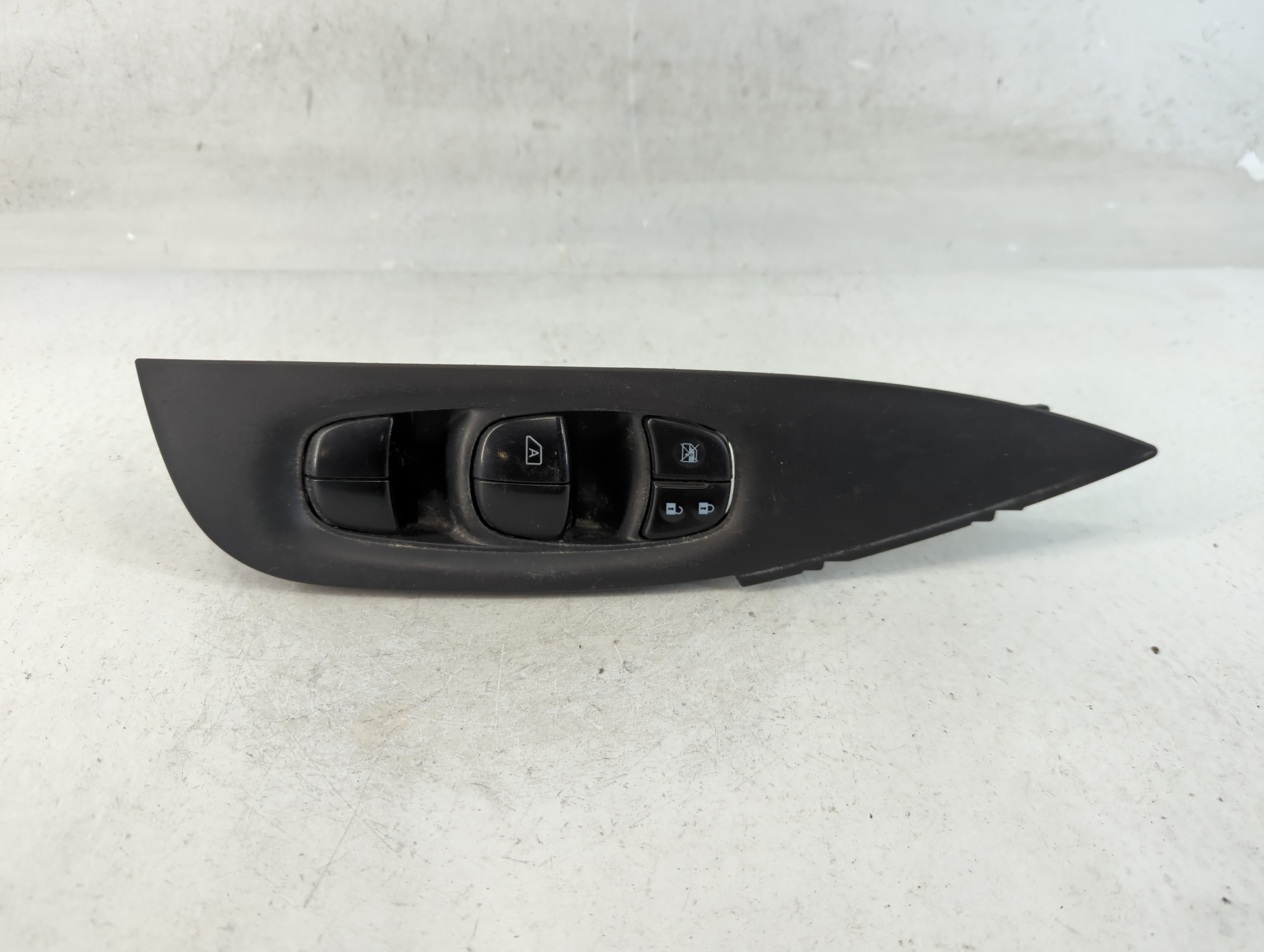 2014-2020 Nissan Rogue Driver Left Door Master Power Window Switch 907026 - Oemusedautoparts1.com