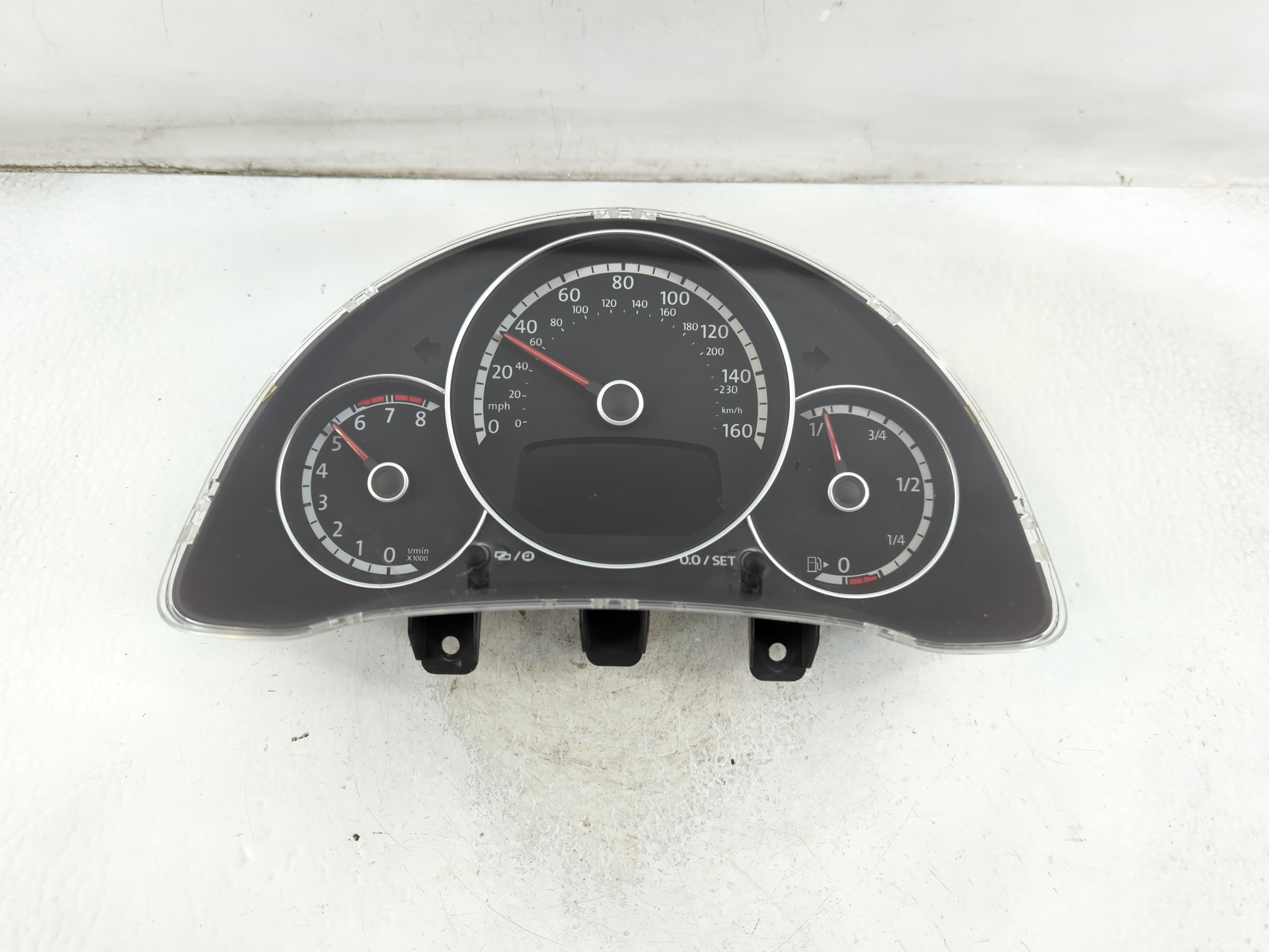2013-2014 Volkswagen Beetle Speedometer Instrument Cluster Gauges 907206 - Oemusedautoparts1.com