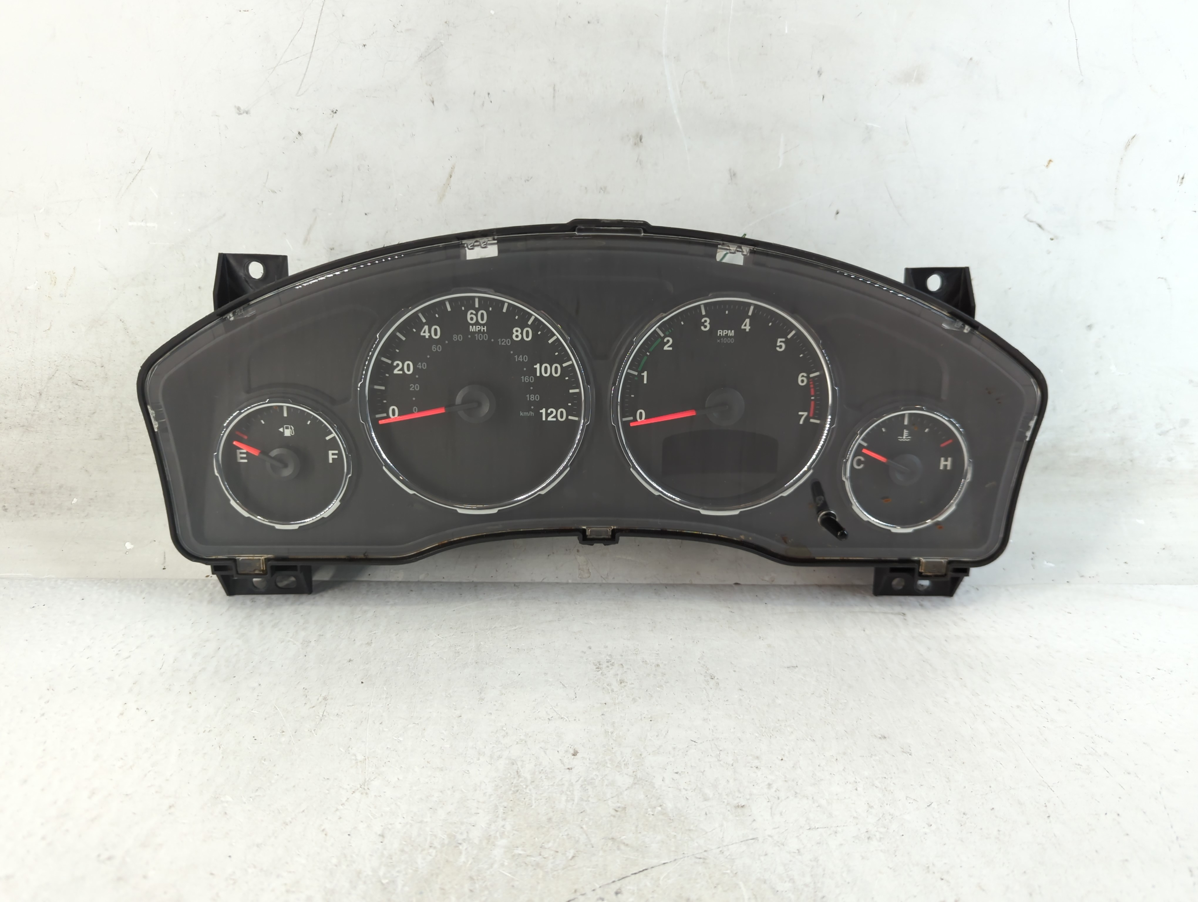 2012-2012 Jeep Liberty Speedometer Instrument Cluster Gauges P05172920ae 907218 - Oemusedautoparts1.com