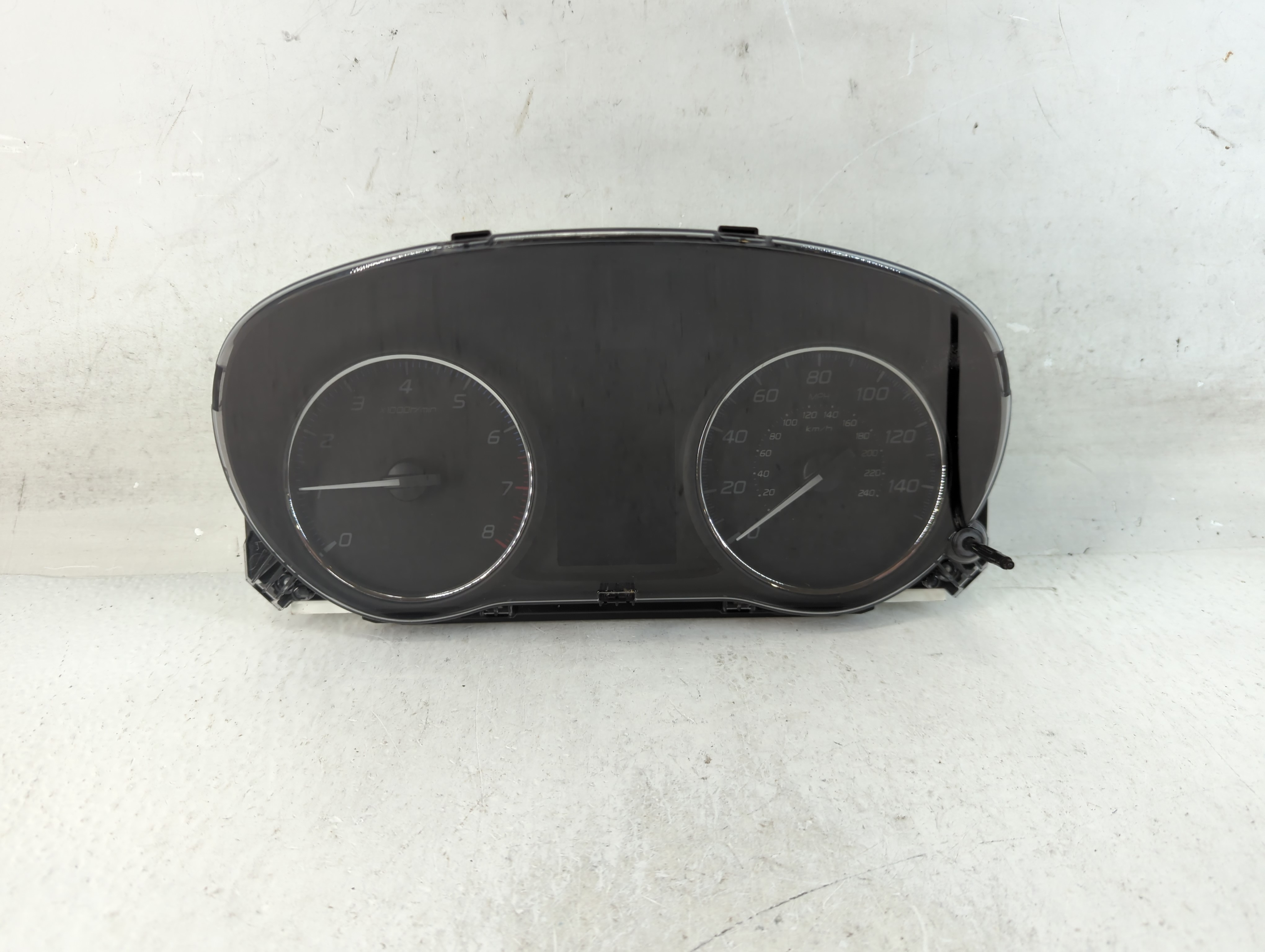 2016-2016 Mitsubishi Outlander Speedometer Instrument Cluster Gauges 907219 - Oemusedautoparts1.com