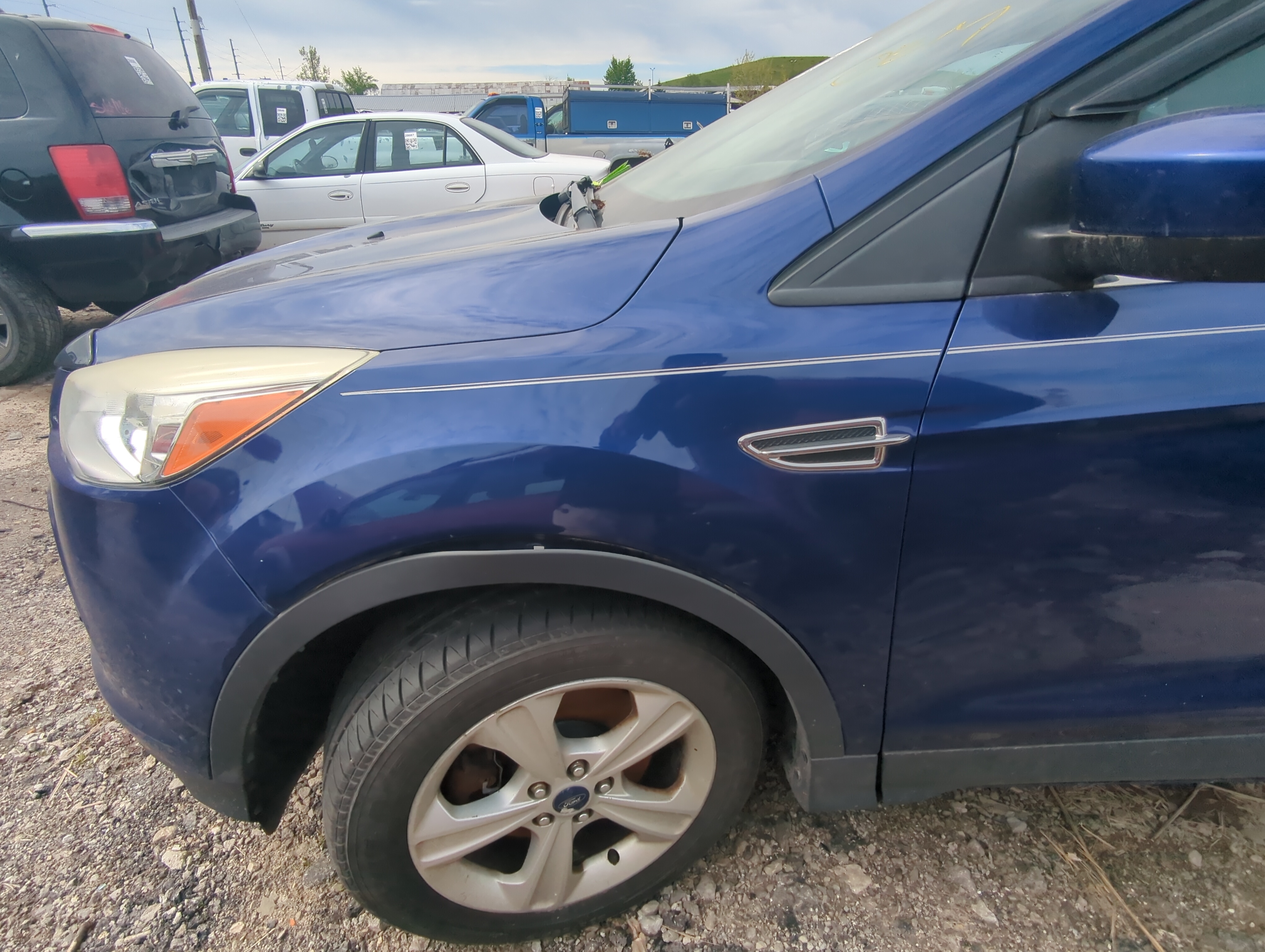 2013 Ford Escape Driver Fender 907420 - Oemusedautoparts1.com