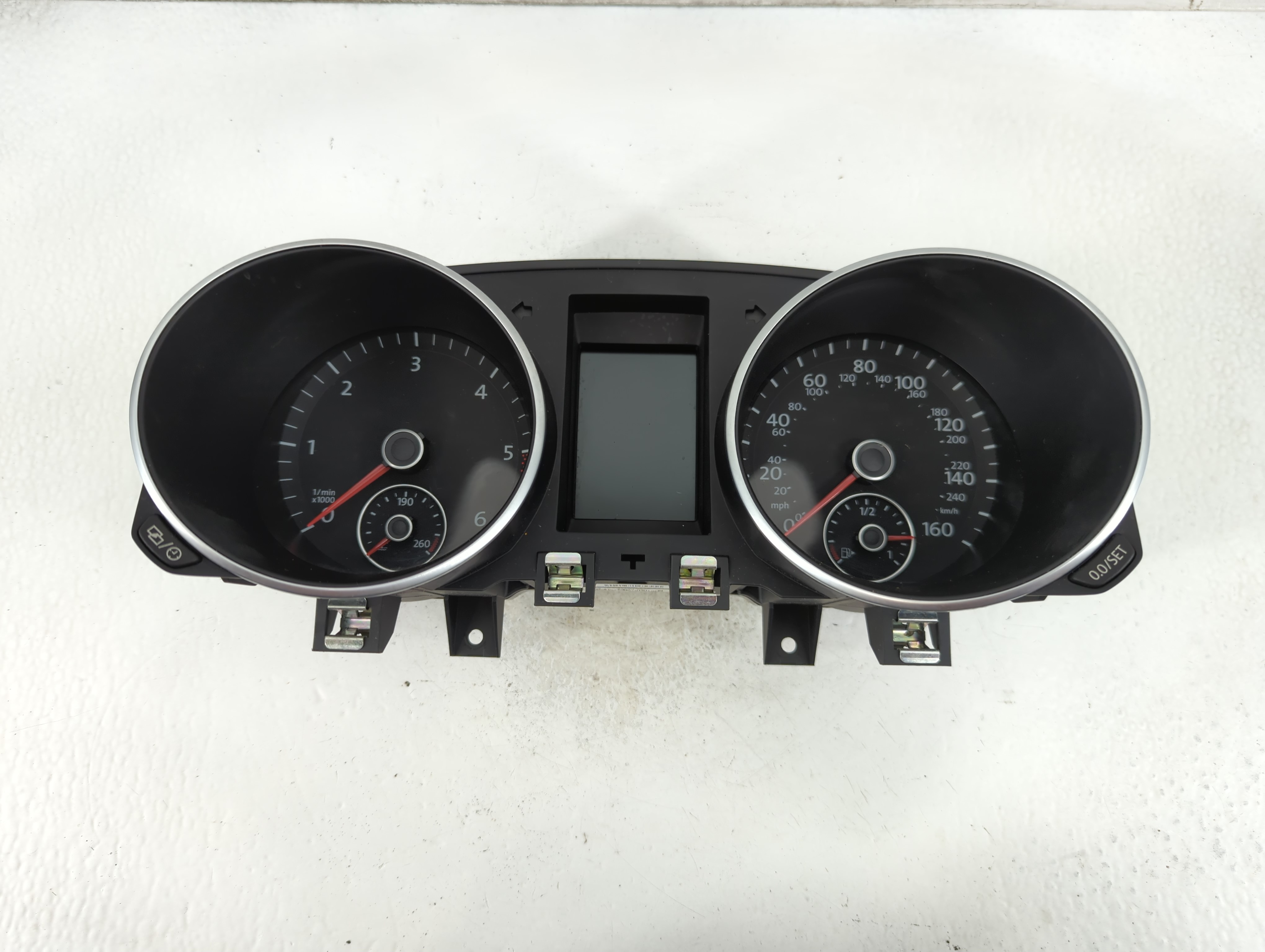 Picture of 2009-2014 Volkswagen Jetta Speedometer Instrument Cluster Gauges 907448