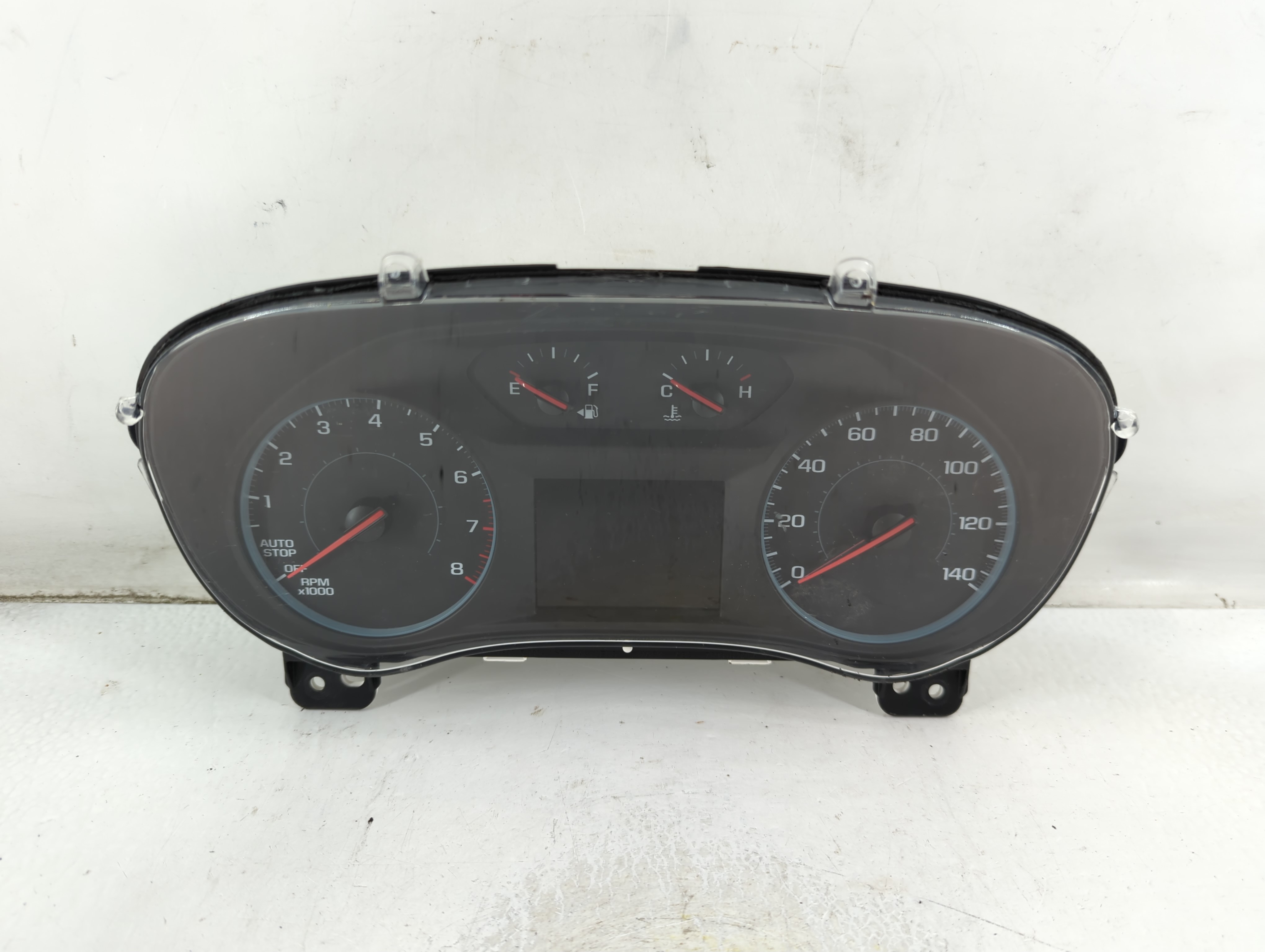 2018-2018 Chevrolet Traverse Speedometer Instrument Cluster Gauges 907727 - Oemusedautoparts1.com
