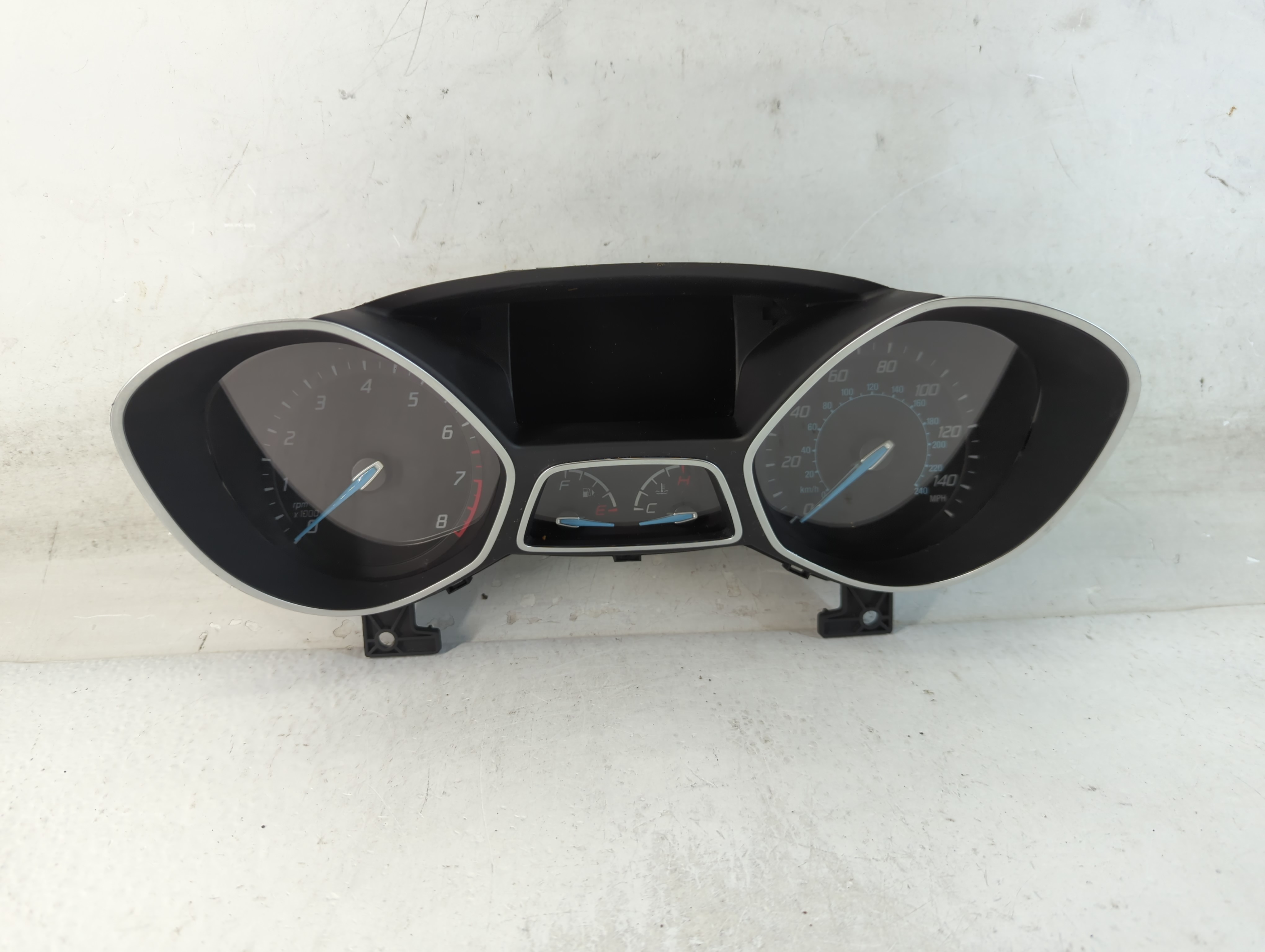 2013-2014 Ford Focus Speedometer Instrument Cluster Gauges Cm5t-10849-ctc 907749 - Oemusedautoparts1.com