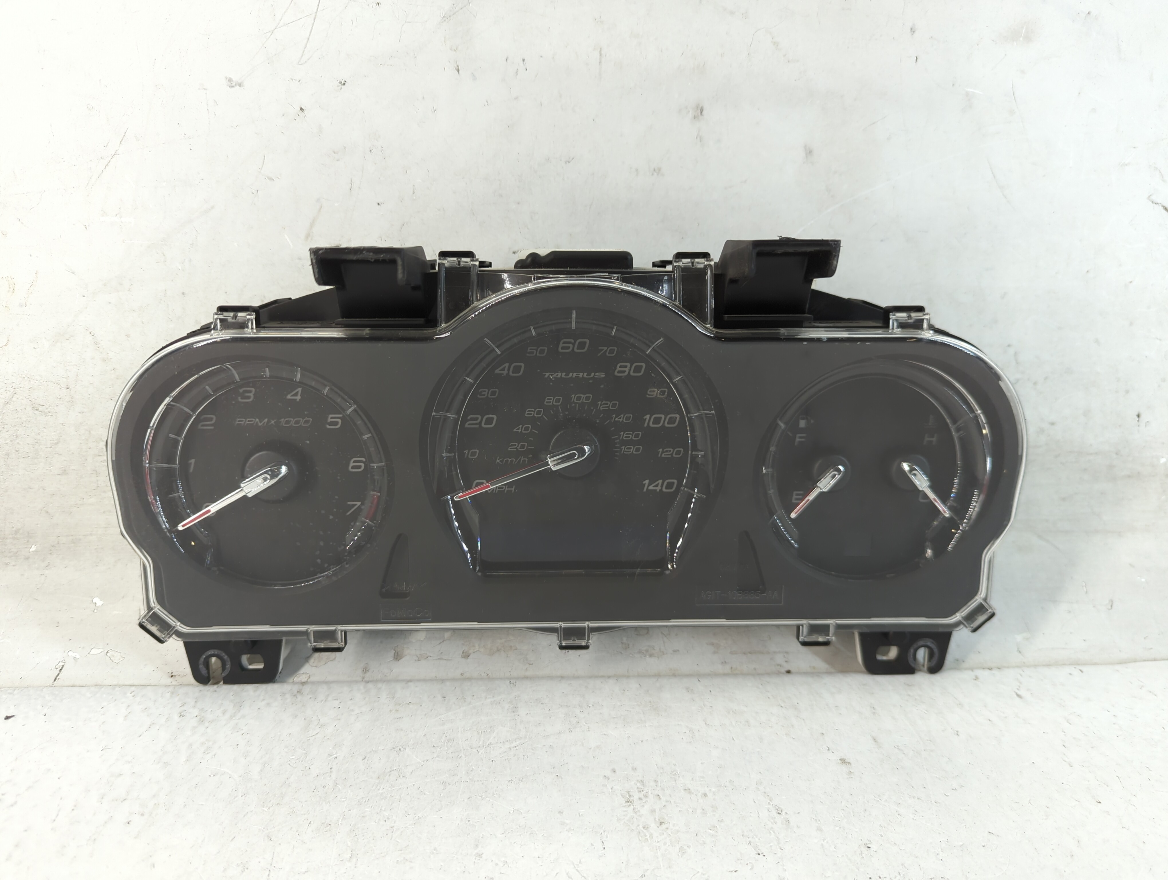 2011-2012 Ford Taurus Speedometer Instrument Cluster Gauges Bg1t-10849-ef 907762 - Oemusedautoparts1.com