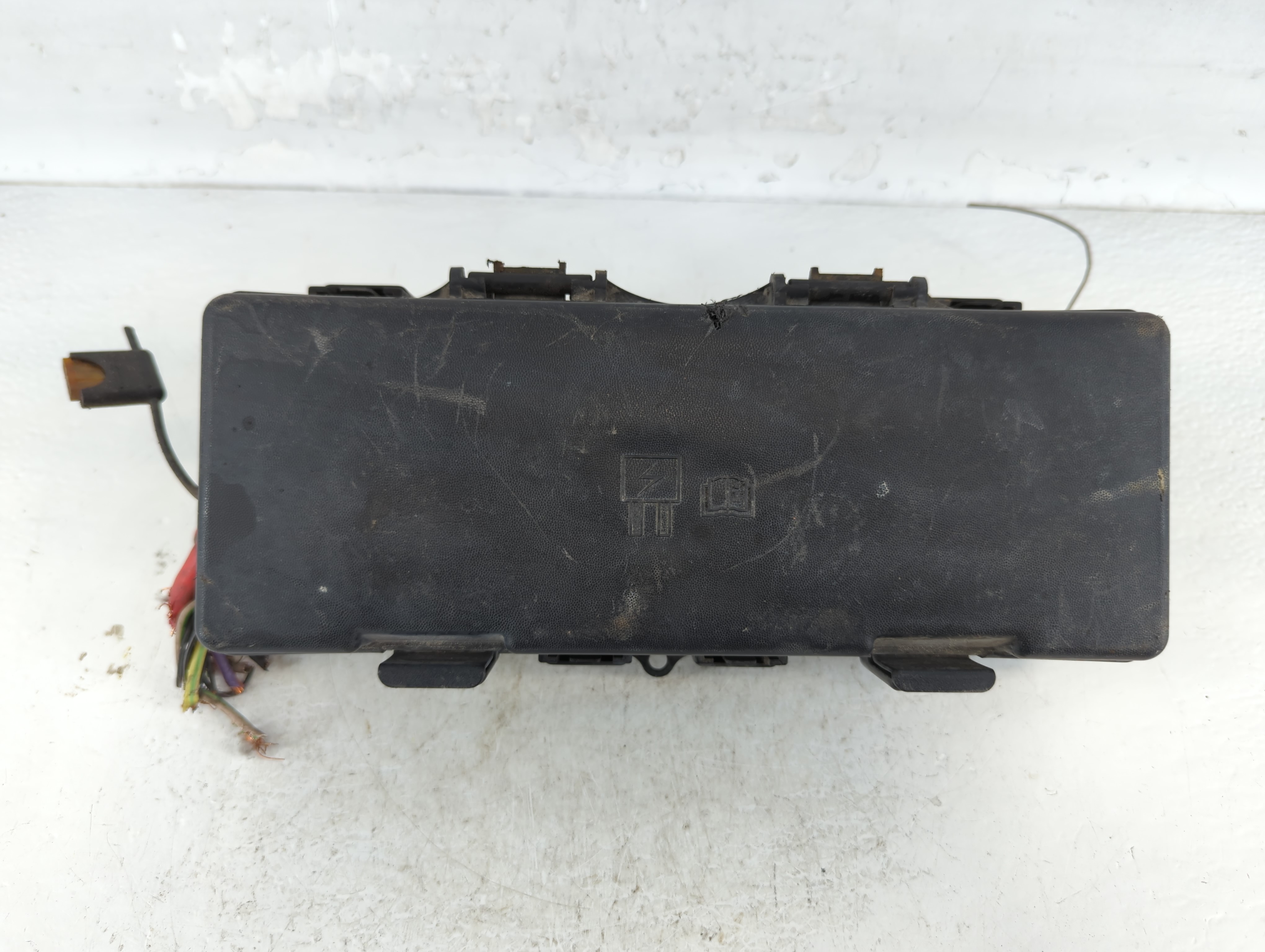 Picture of 2007-2008 Ford F-150 Fusebox Fuse Box Relay Module 9c2t-14a003-ae 907771