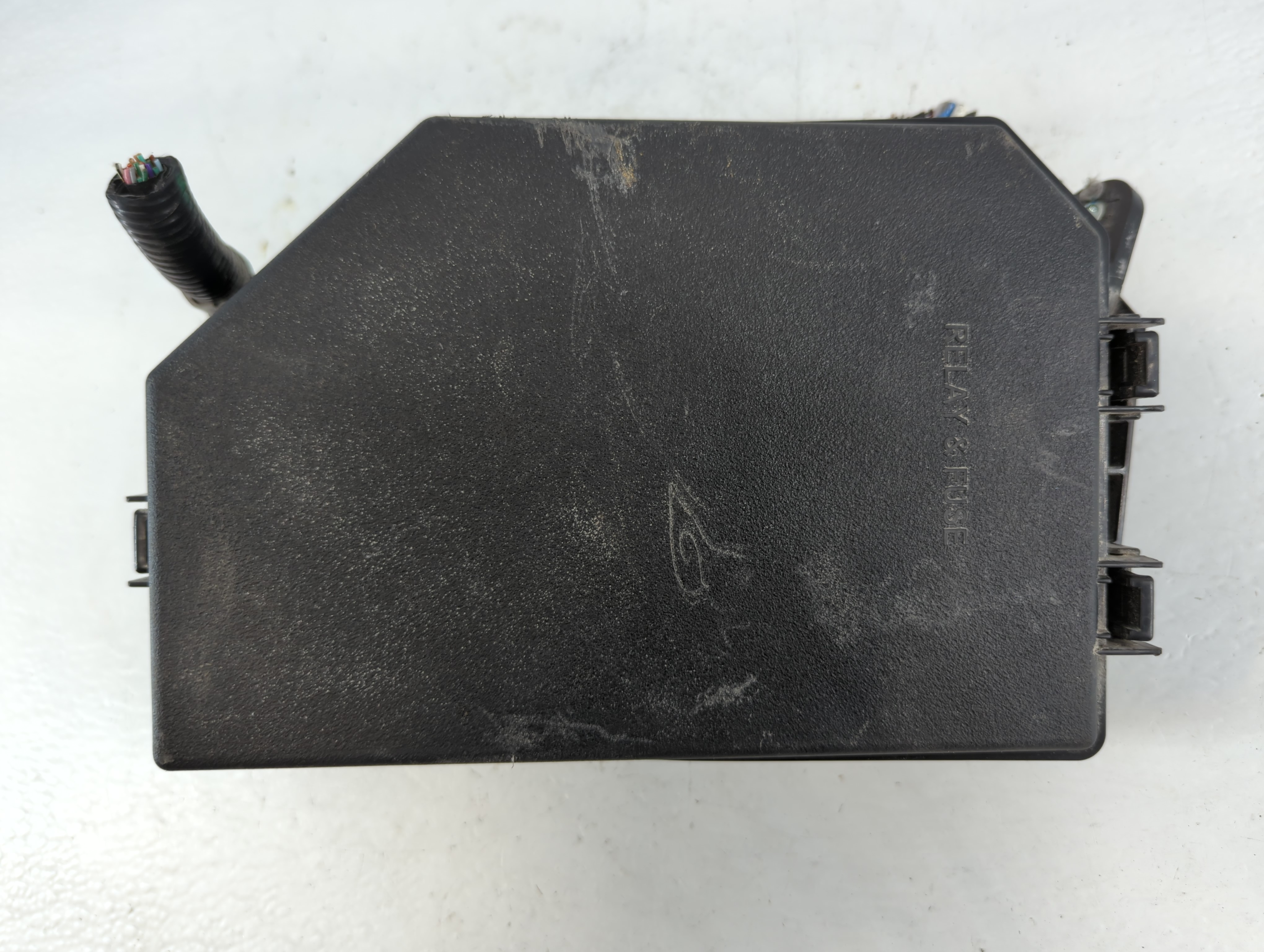 2018-2022 Toyota C-hr Fusebox Fuse Box Relay Module 82641-47050-a 907777 - Oemusedautoparts1.com