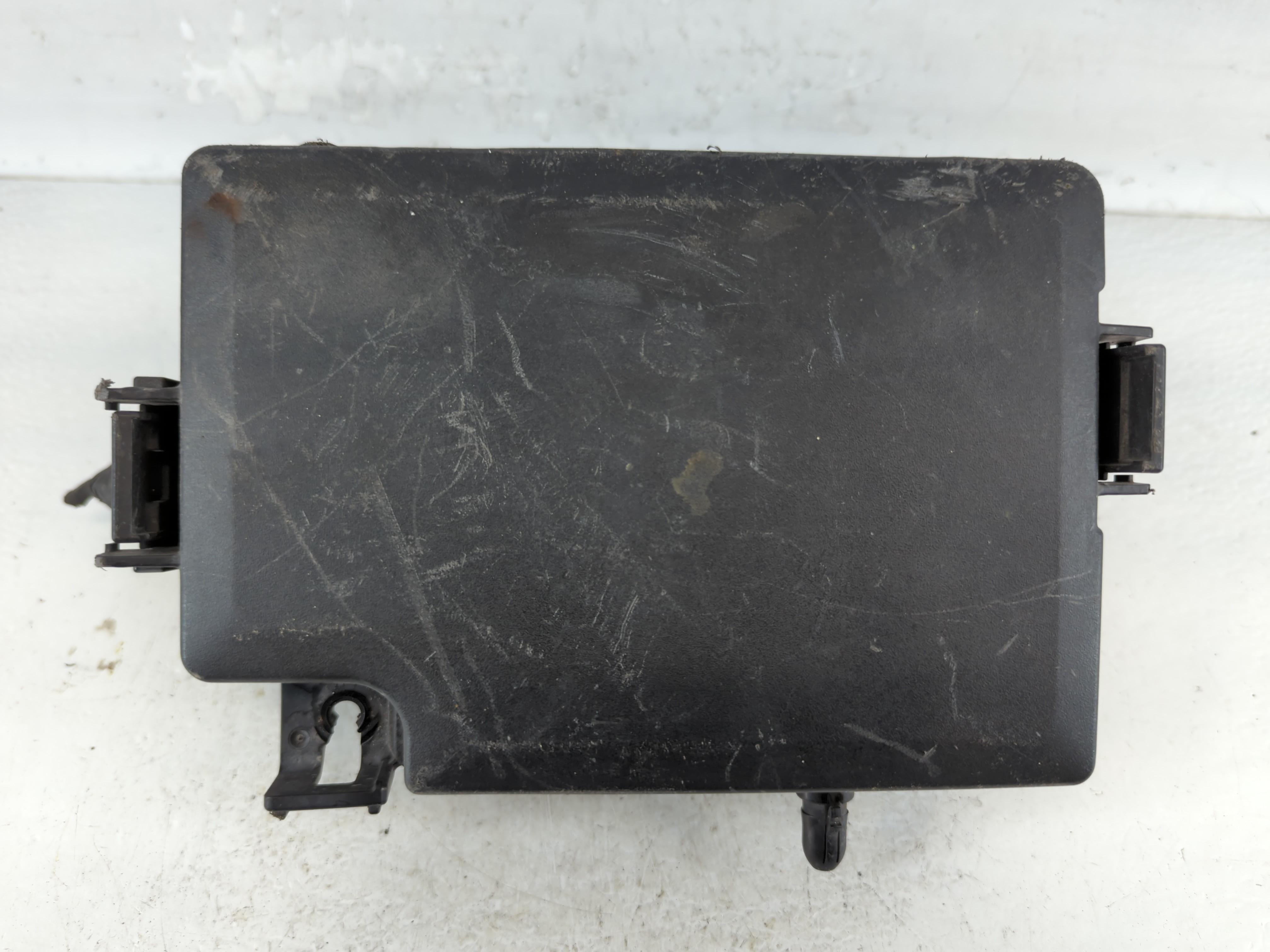 2017-2017 Hyundai Elantra Fusebox Fuse Box Relay Module 91203 F2260 907780 - Oemusedautoparts1.com