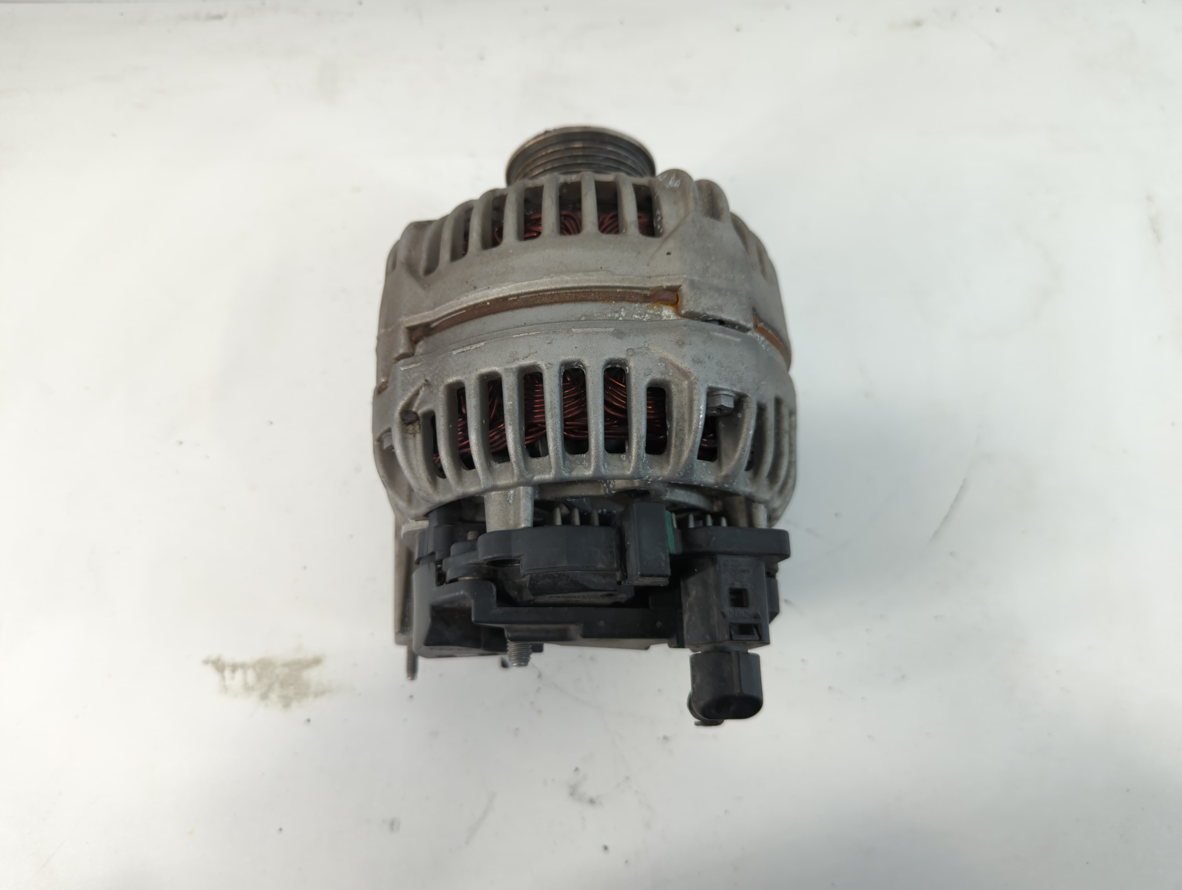 2005 Volkswagen Jetta Alternator Generator Charging Assembly Engine Oem 907801 - Oemusedautoparts1.com