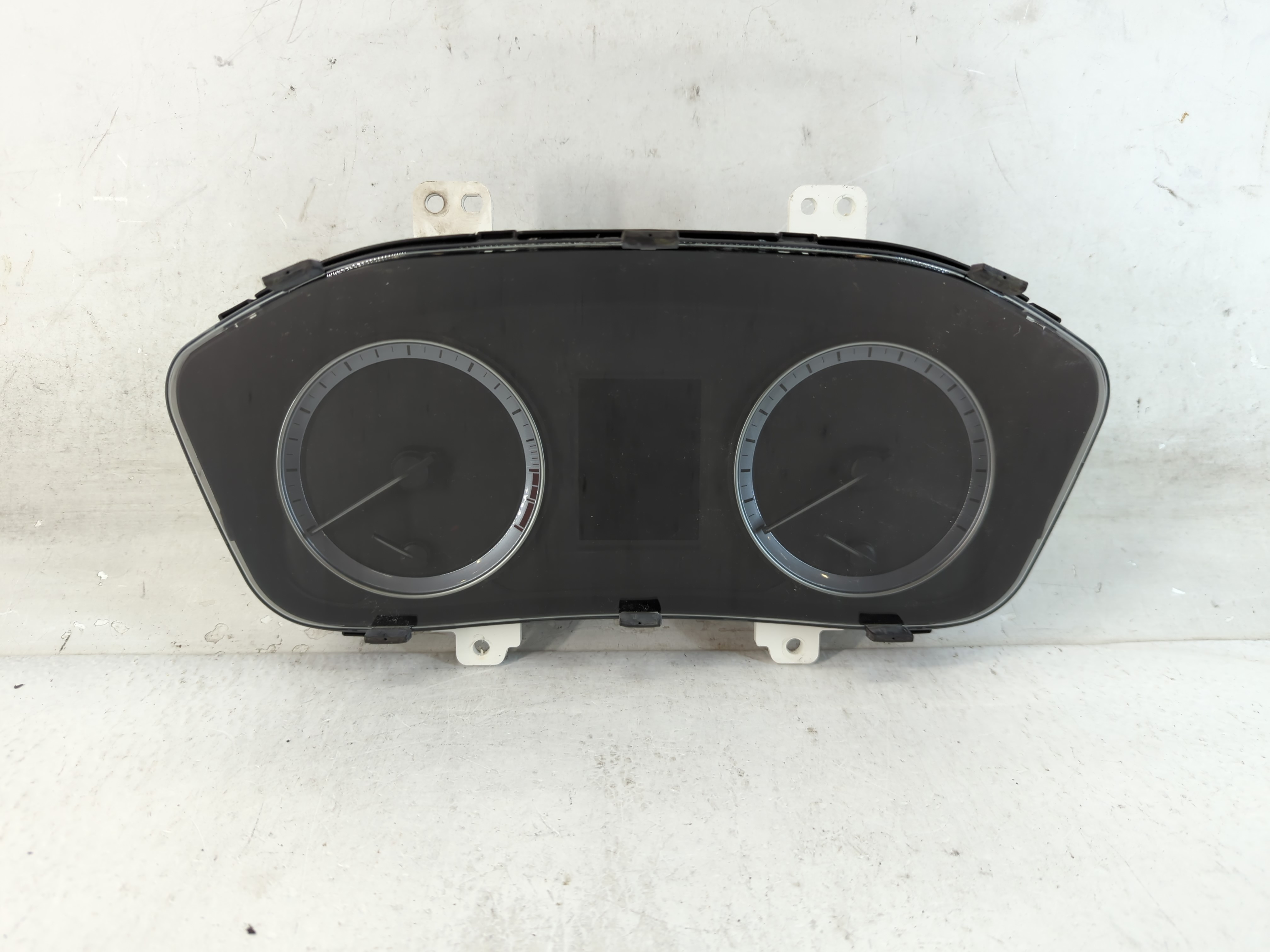 Picture of 2018-2018 Hyundai Sonata Speedometer Instrument Cluster Gauges 908141