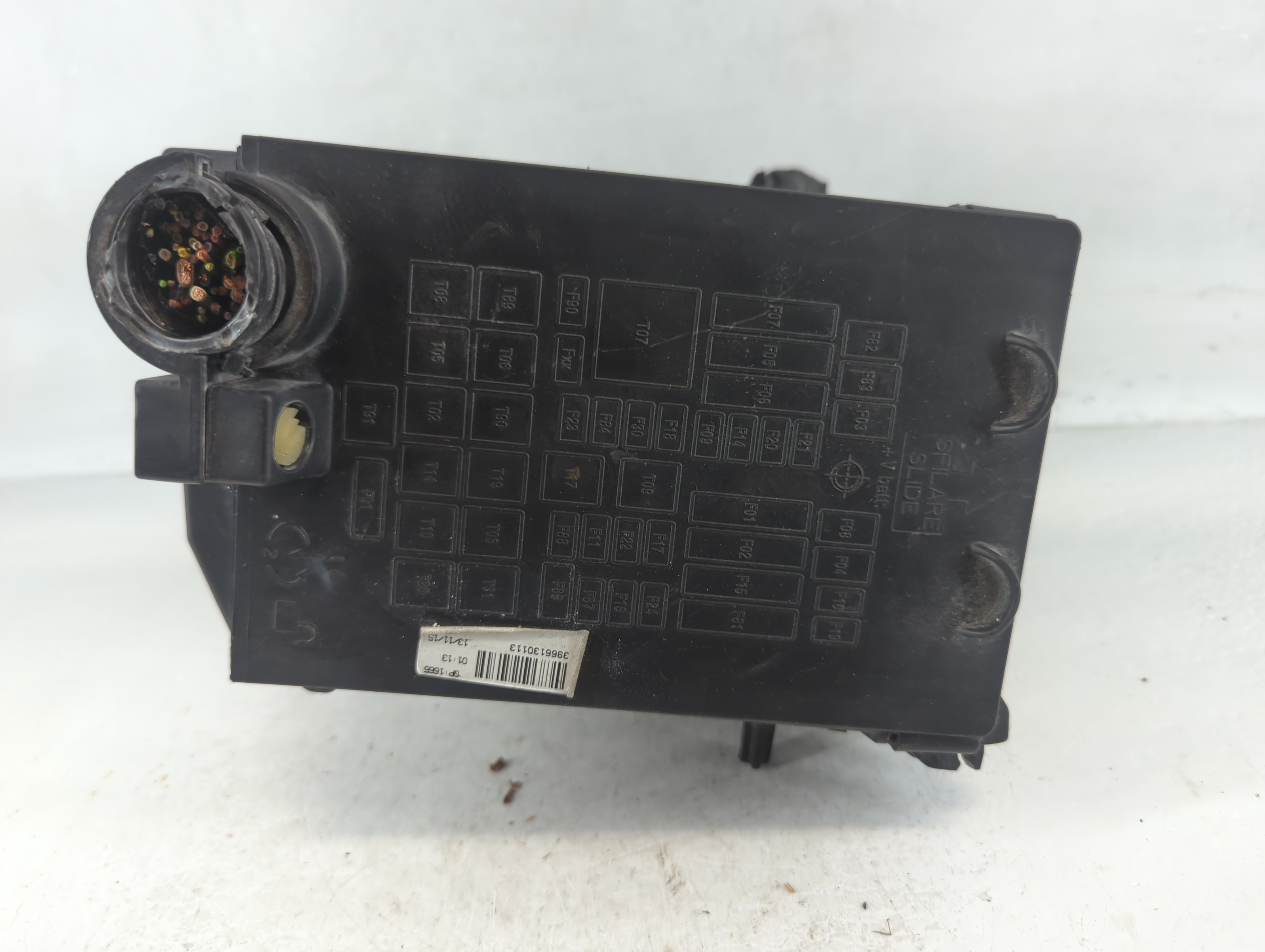 2015-2021 Jeep Renegade Fusebox Fuse Box Relay Module 52027004 908212 - Oemusedautoparts1.com