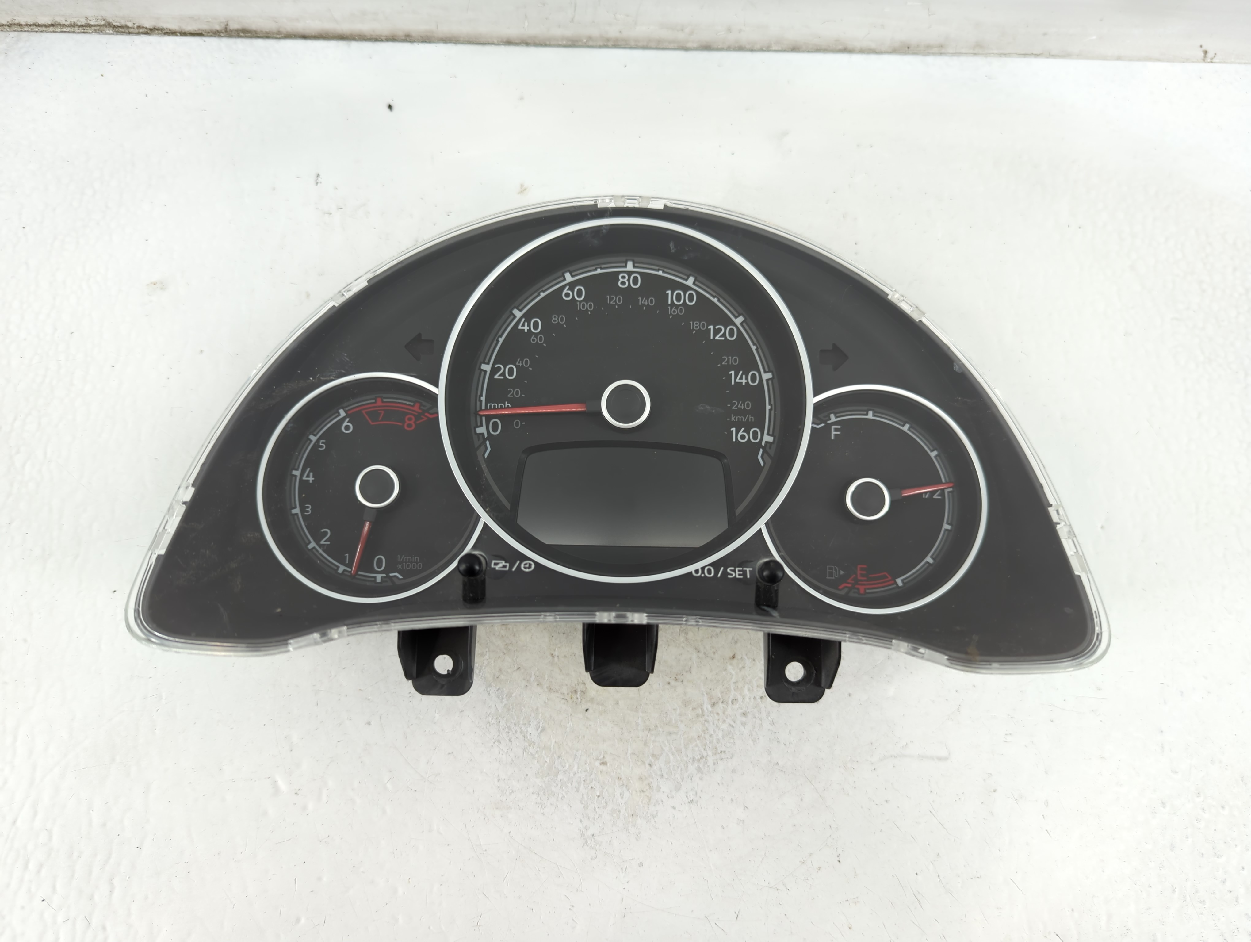 2017-2019 Volkswagen Beetle Speedometer Instrument Cluster Gauges 908270 - Oemusedautoparts1.com