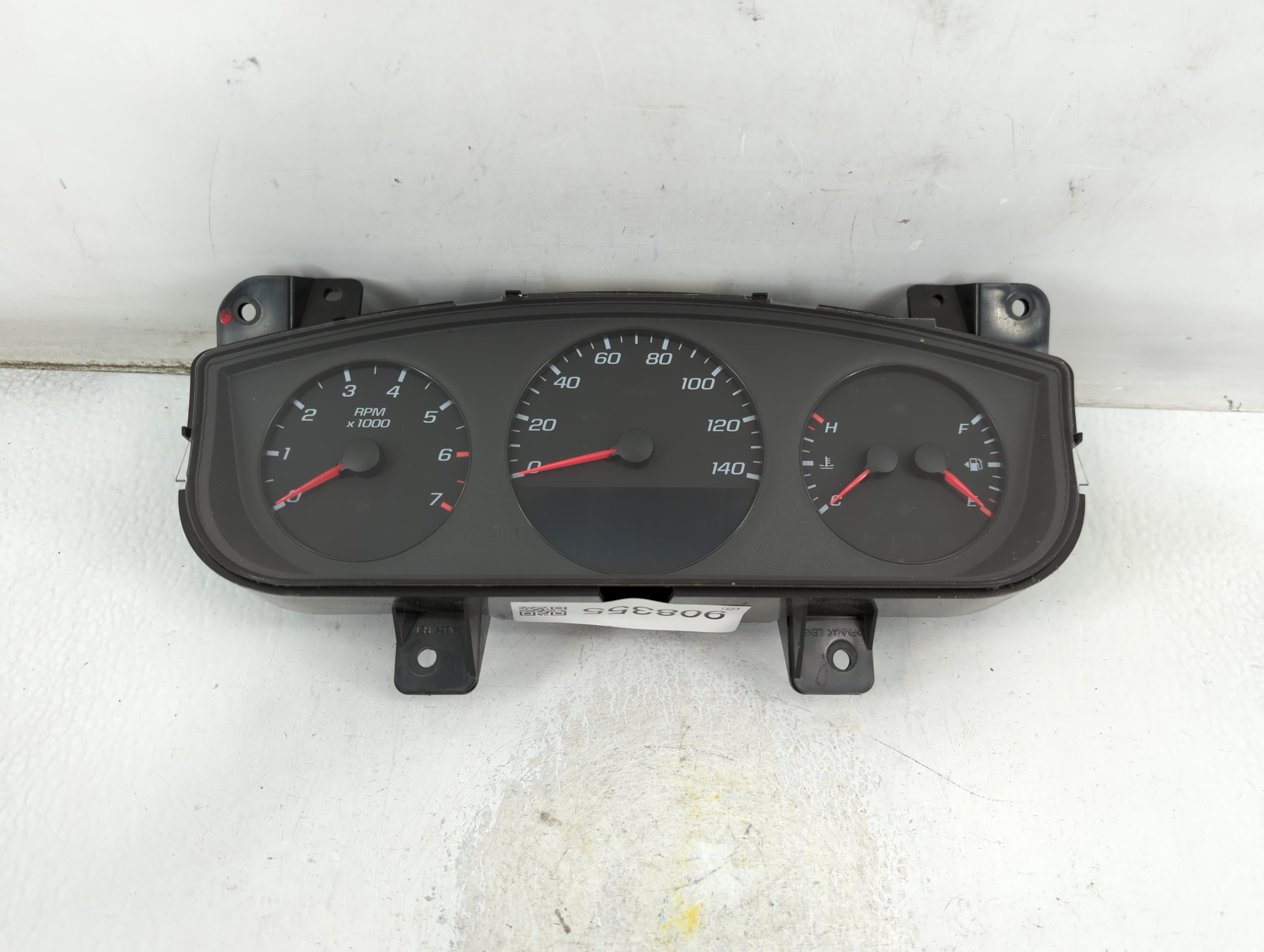 2006-2006 Chevrolet Impala Speedometer Instrument Cluster Gauges 908355 - Oemusedautoparts1.com