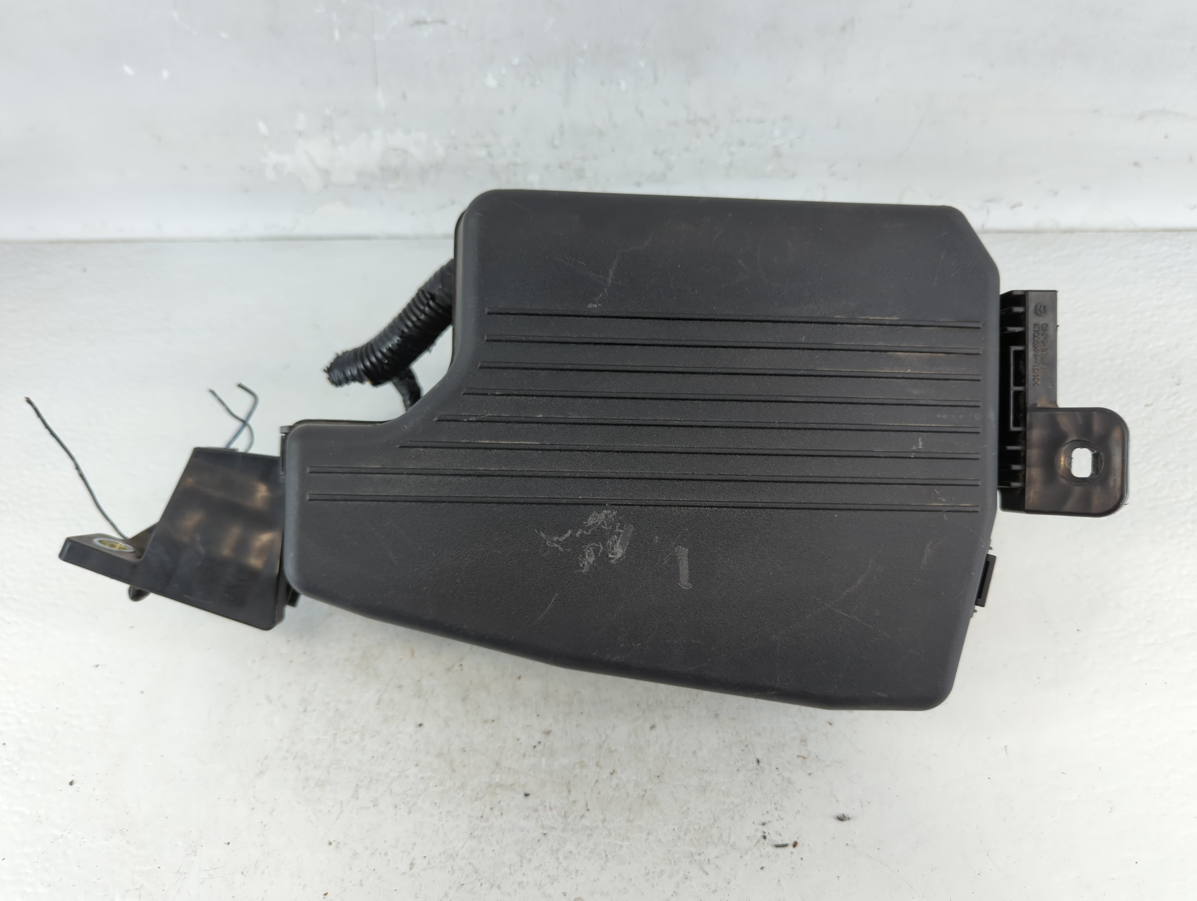 Picture of 2014-2016 Mazda 6 Fusebox Fuse Box Relay Module Kd45 66760 K7005 908479