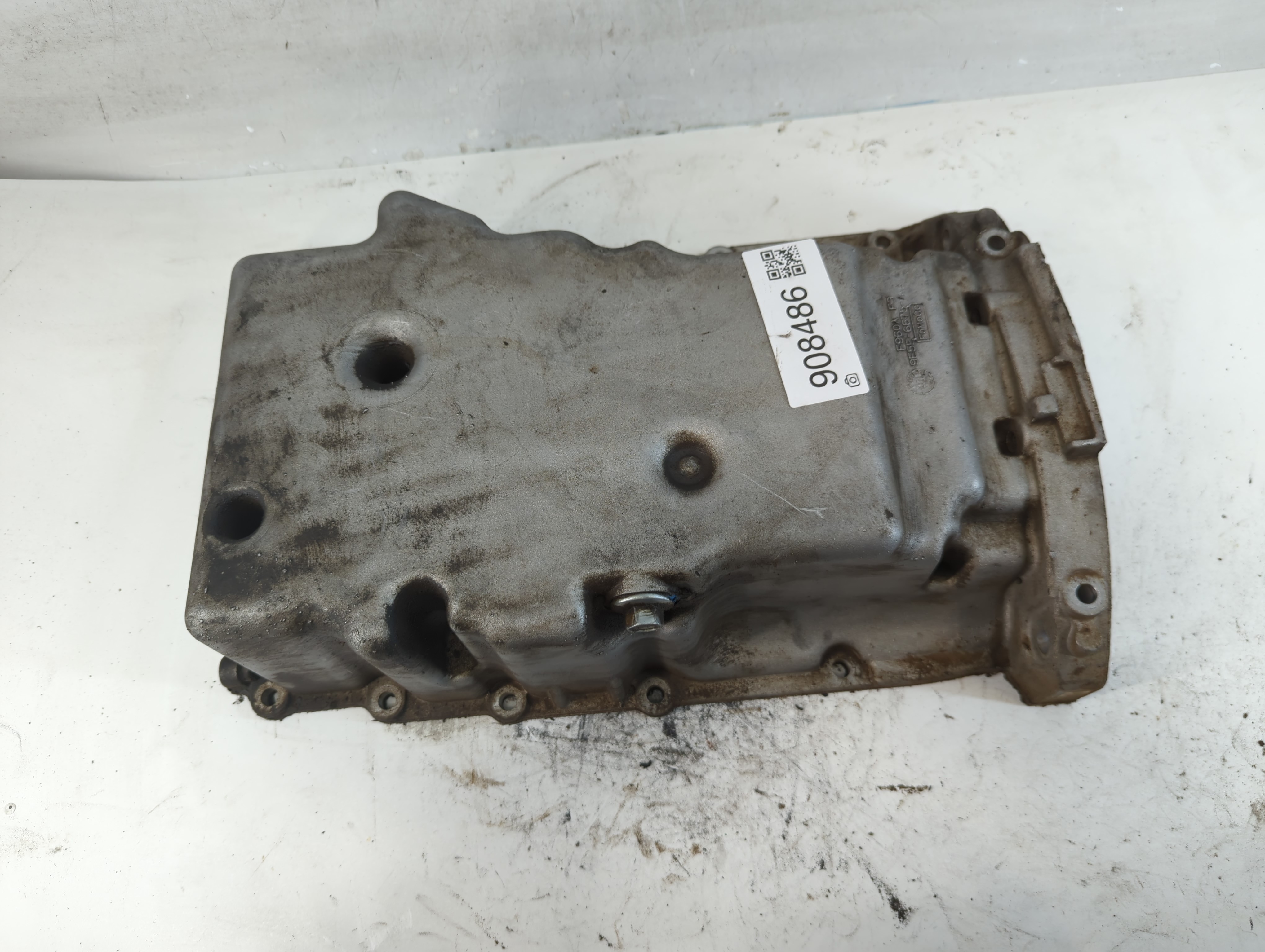 Picture of 2010-2012 Ford Fusion Engine Oil Pan 908486