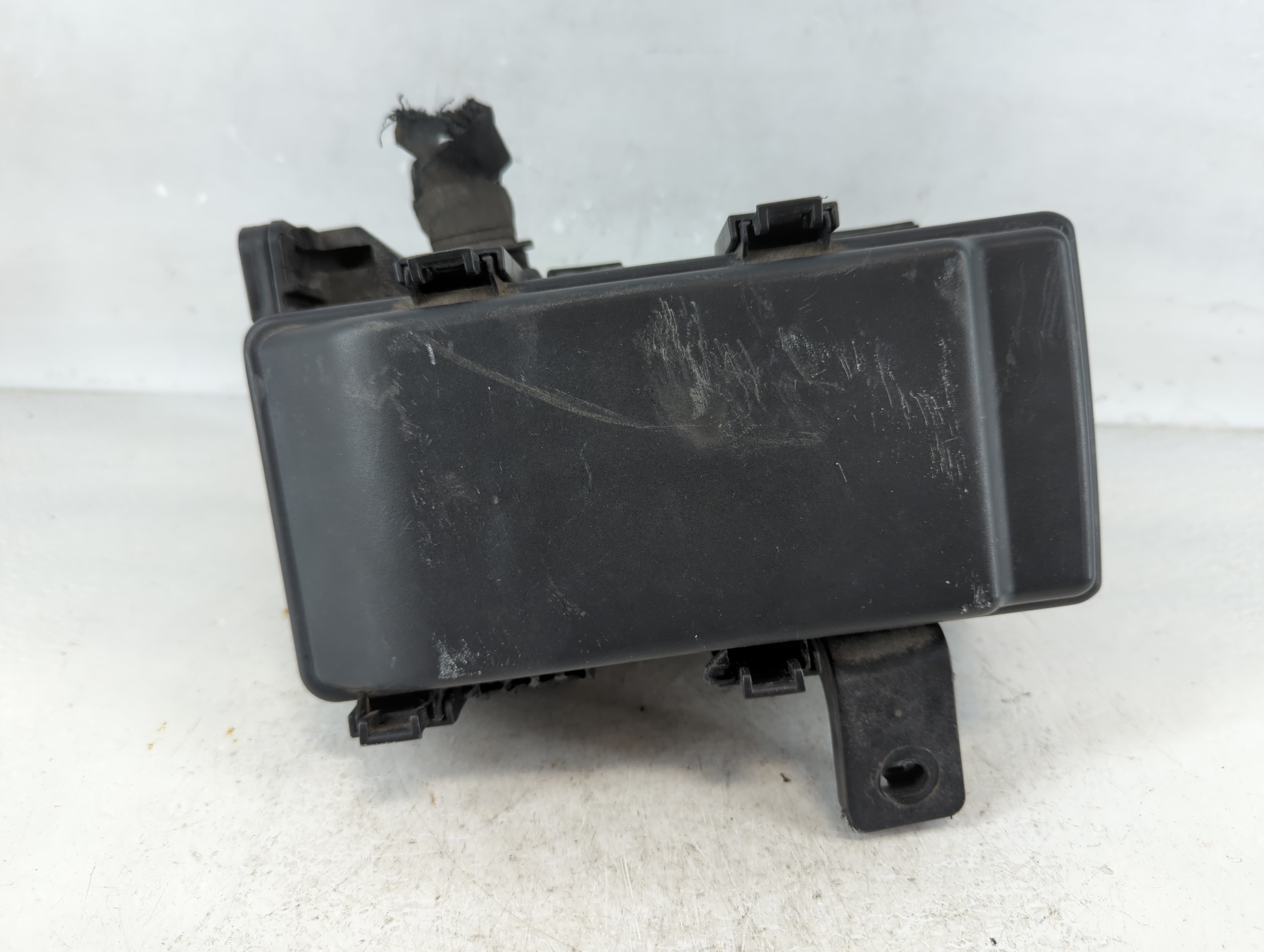 2006-2010 Hyundai Sonata Fusebox Fuse Box Relay Module 908508 - Oemusedautoparts1.com