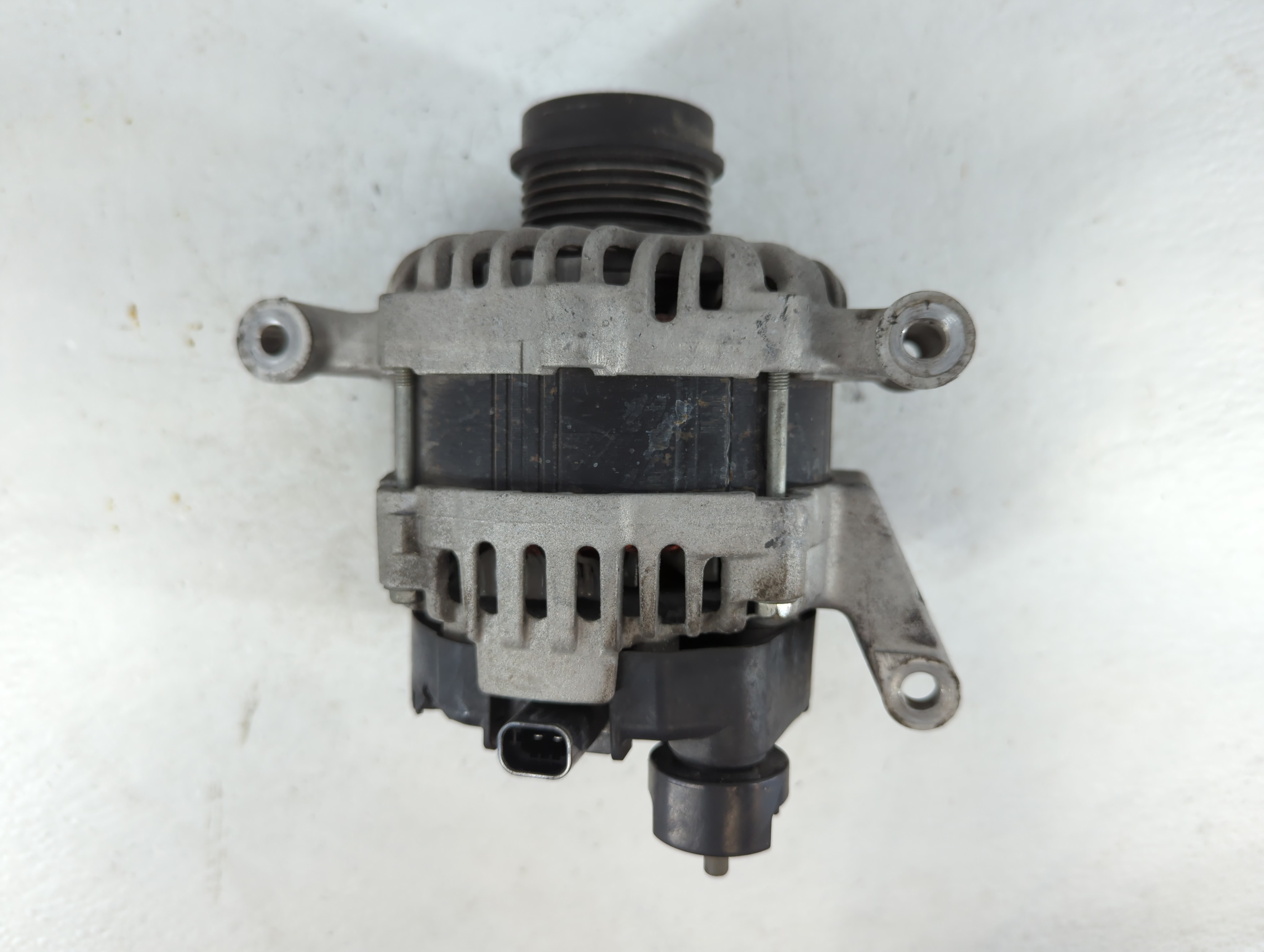 2016 Chevrolet Cruze Alternator Generator Charging Assembly Engine Oem 908537 - Oemusedautoparts1.com