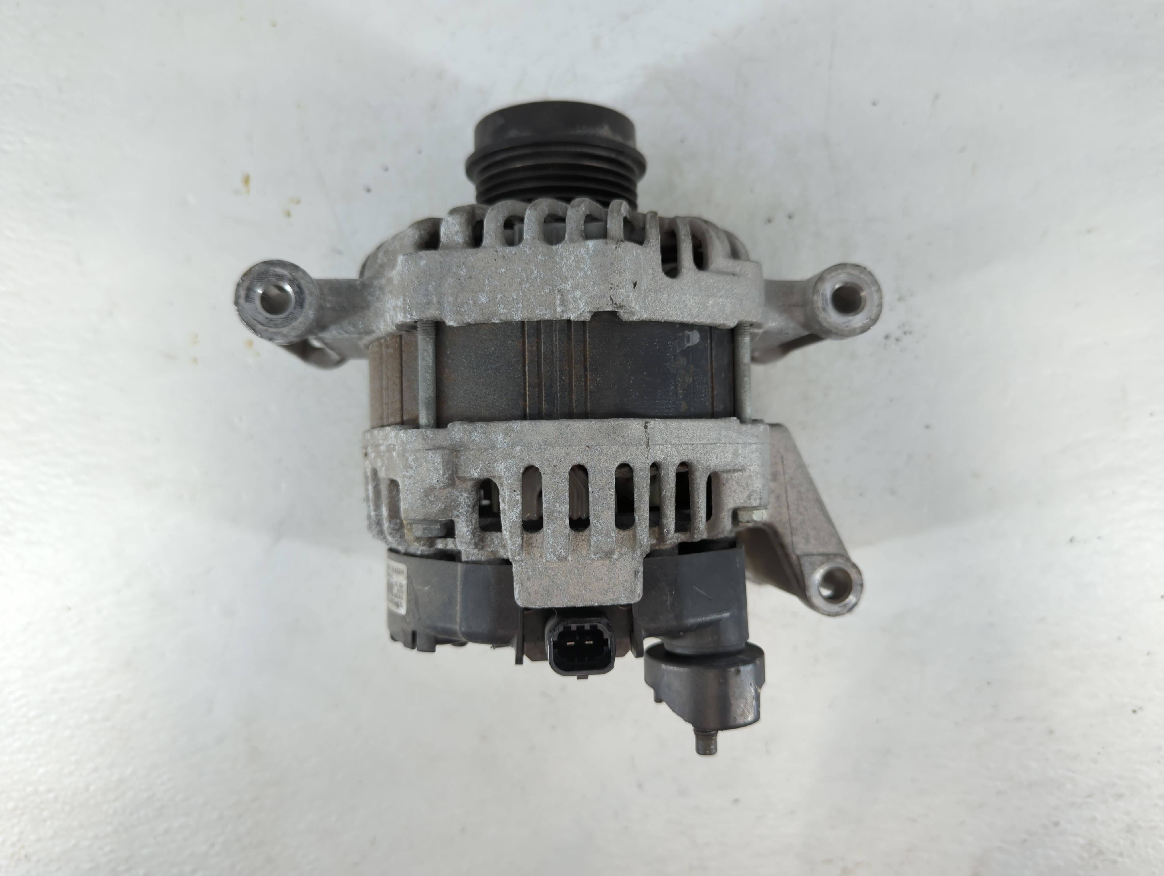 2019 Chevrolet Malibu Alternator Generator Charging Assembly Engine Oem 908556 - Oemusedautoparts1.com