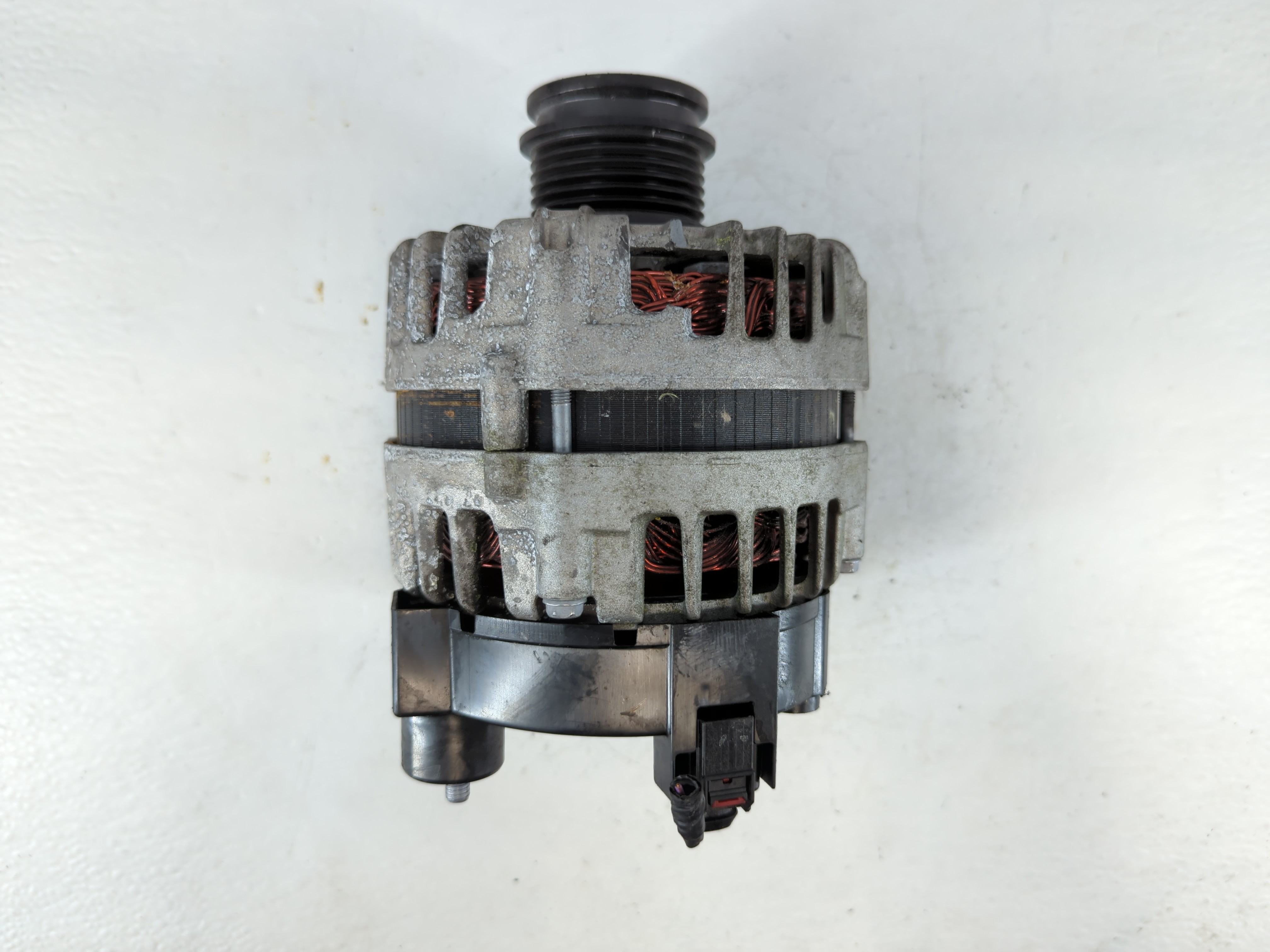 2020-2022 Ford Escape Alternator Generator Charging Assembly Engine Oem 908557 - Oemusedautoparts1.com