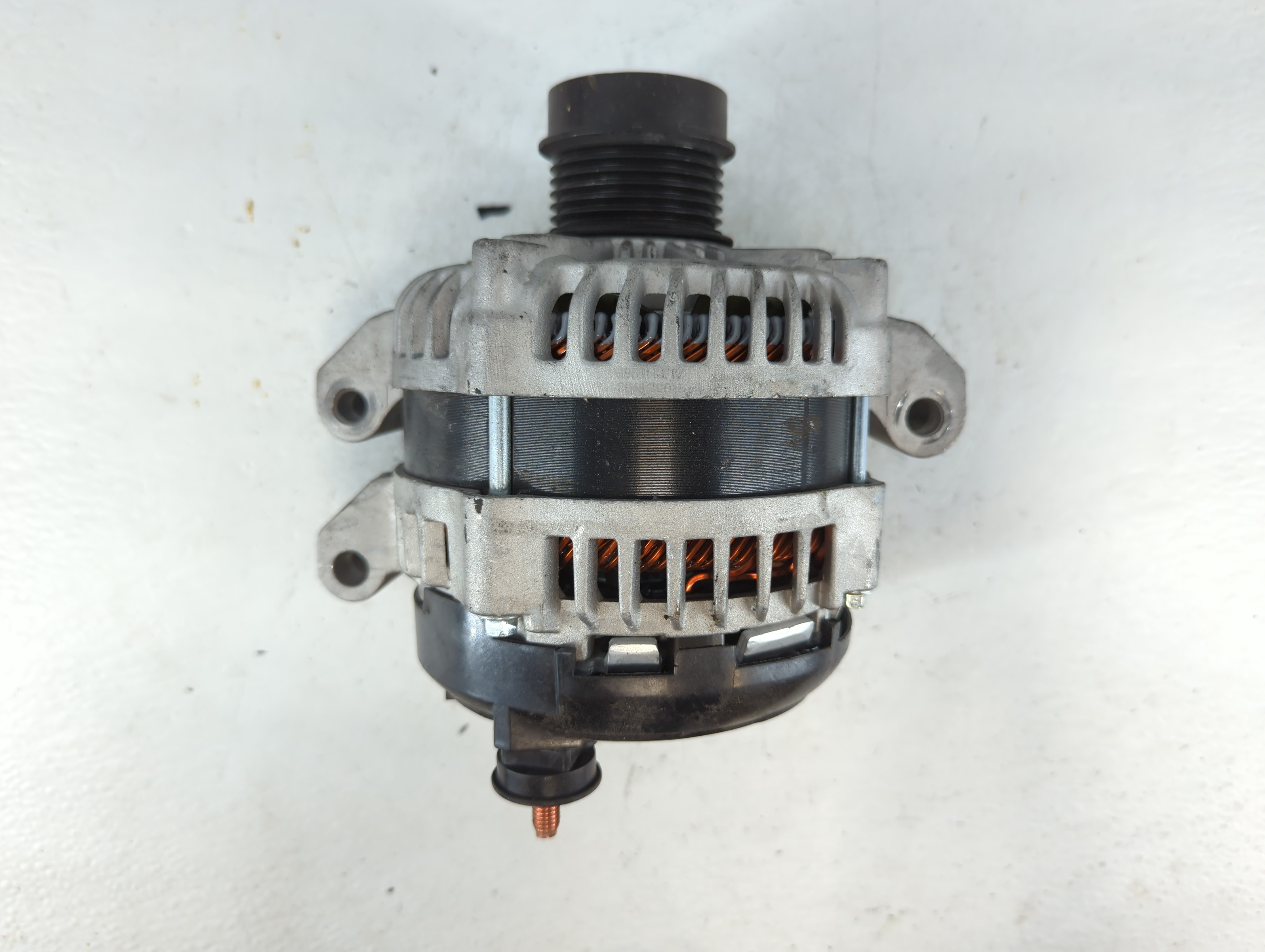 2011 Jeep Grand Cherokee Alternator Generator Charging Assembly Engine Oem 908563 - Oemusedautoparts1.com