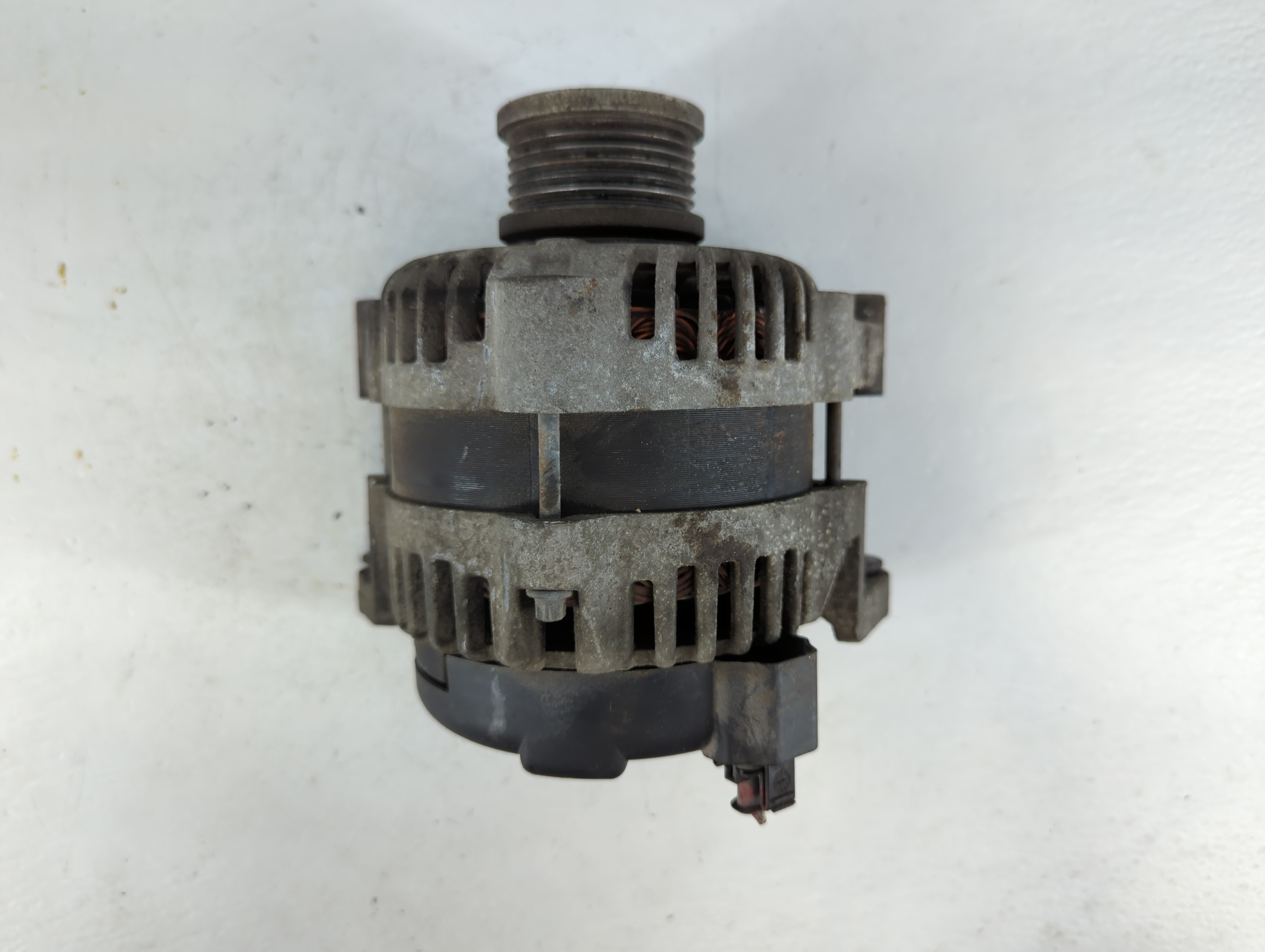 2012 Chevrolet Sonic Alternator Generator Charging Assembly Engine Oem 908572 - Oemusedautoparts1.com
