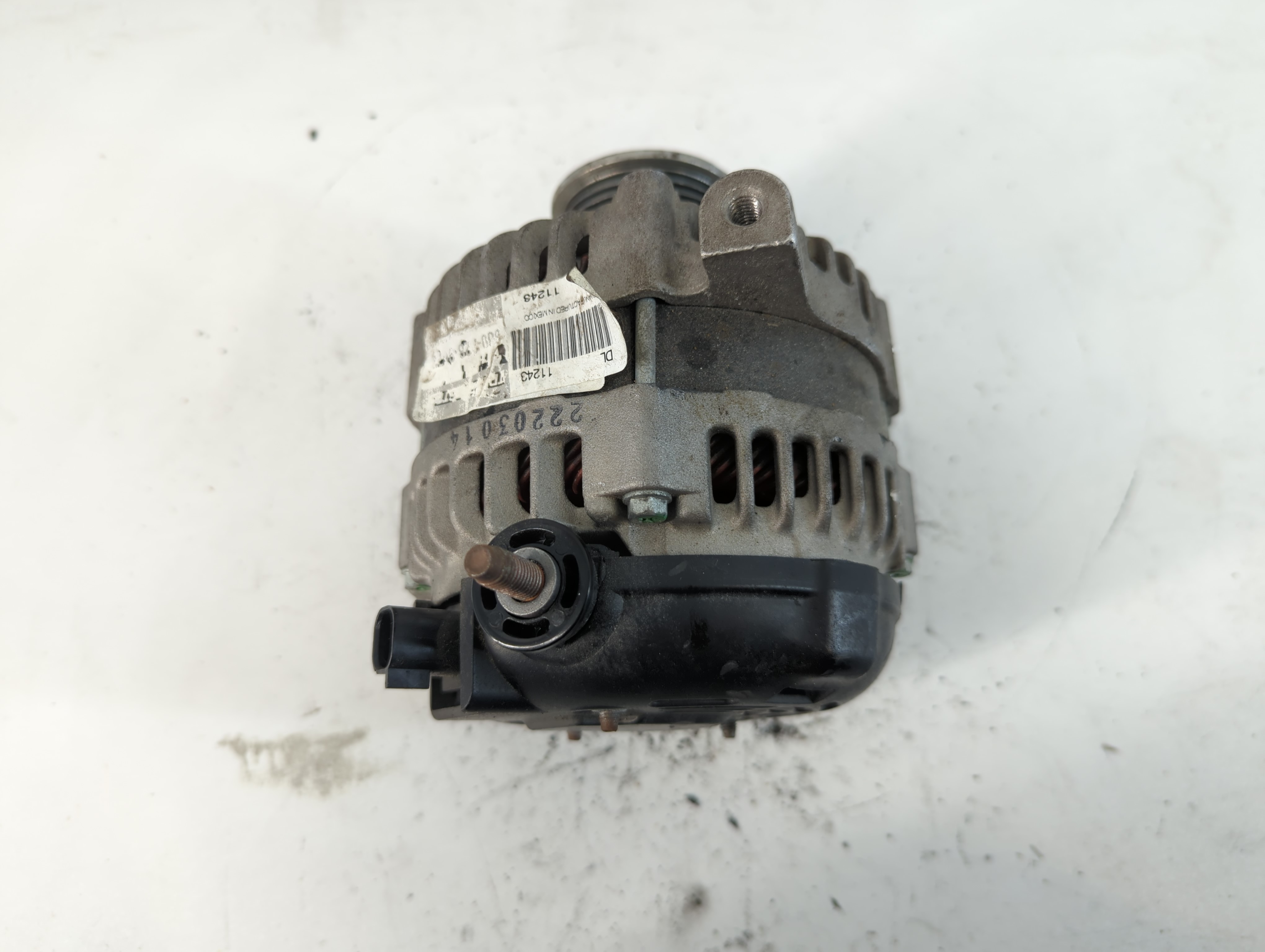 2008 Chrysler Town & Country Alternator Generator Charging Assembly Engine Oem 908617 - Oemusedautoparts1.com