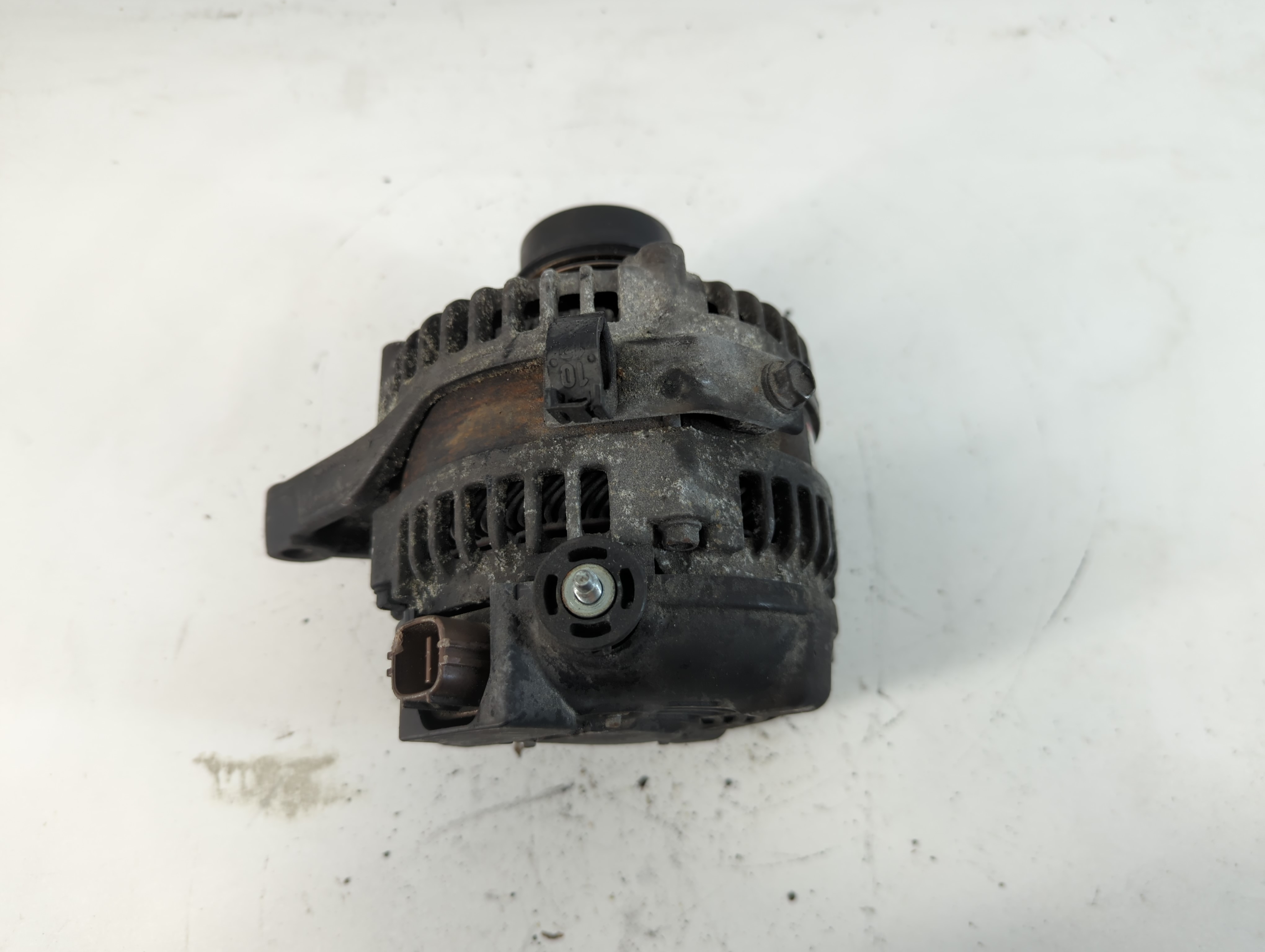 2010-2011 Toyota Camry Alternator Generator Charging Assembly Engine Oem 908632 - Oemusedautoparts1.com