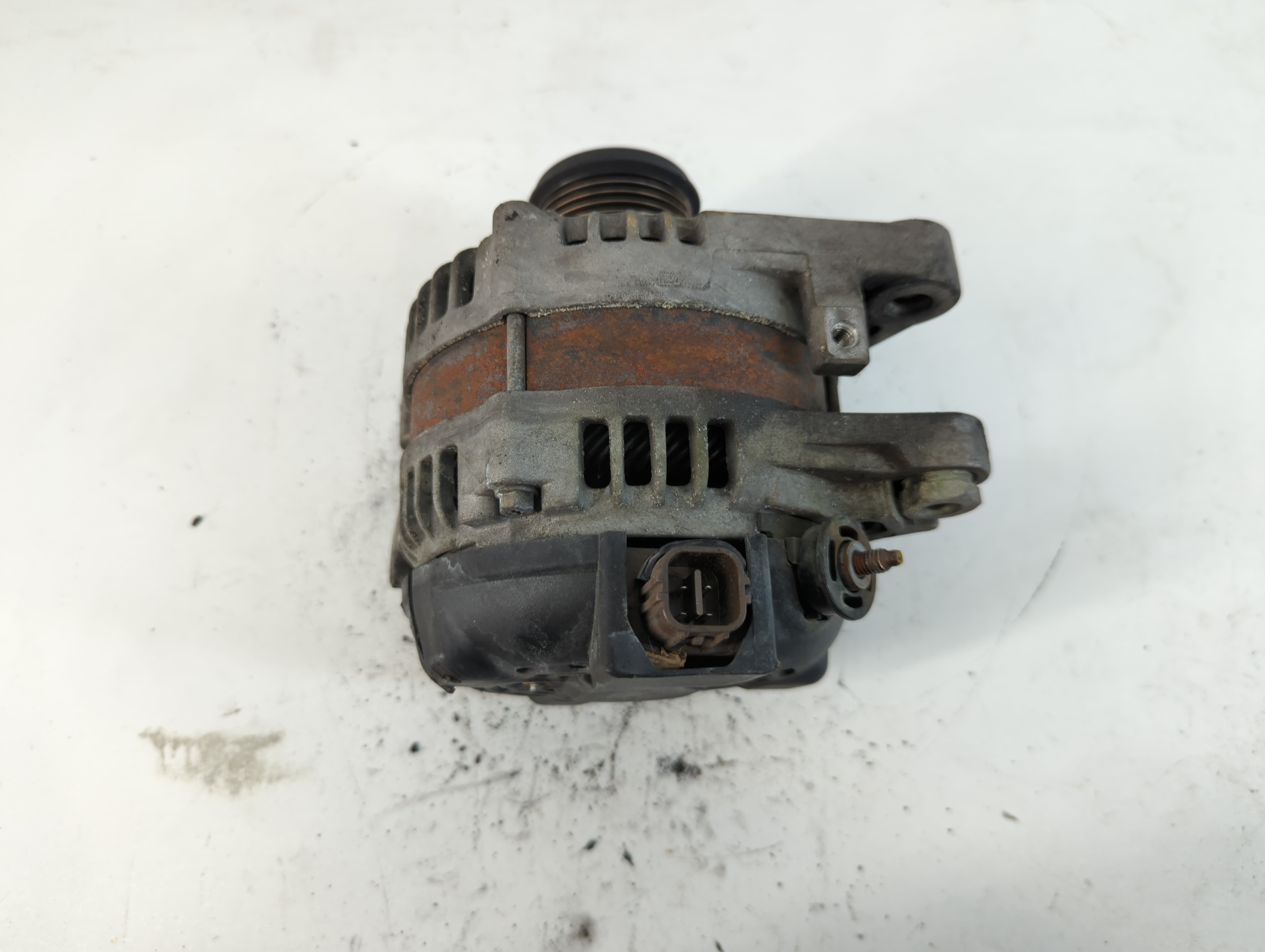 Picture of 2005-2018 Toyota Avalon Alternator Generator Charging Assembly Engine Oem 908655
