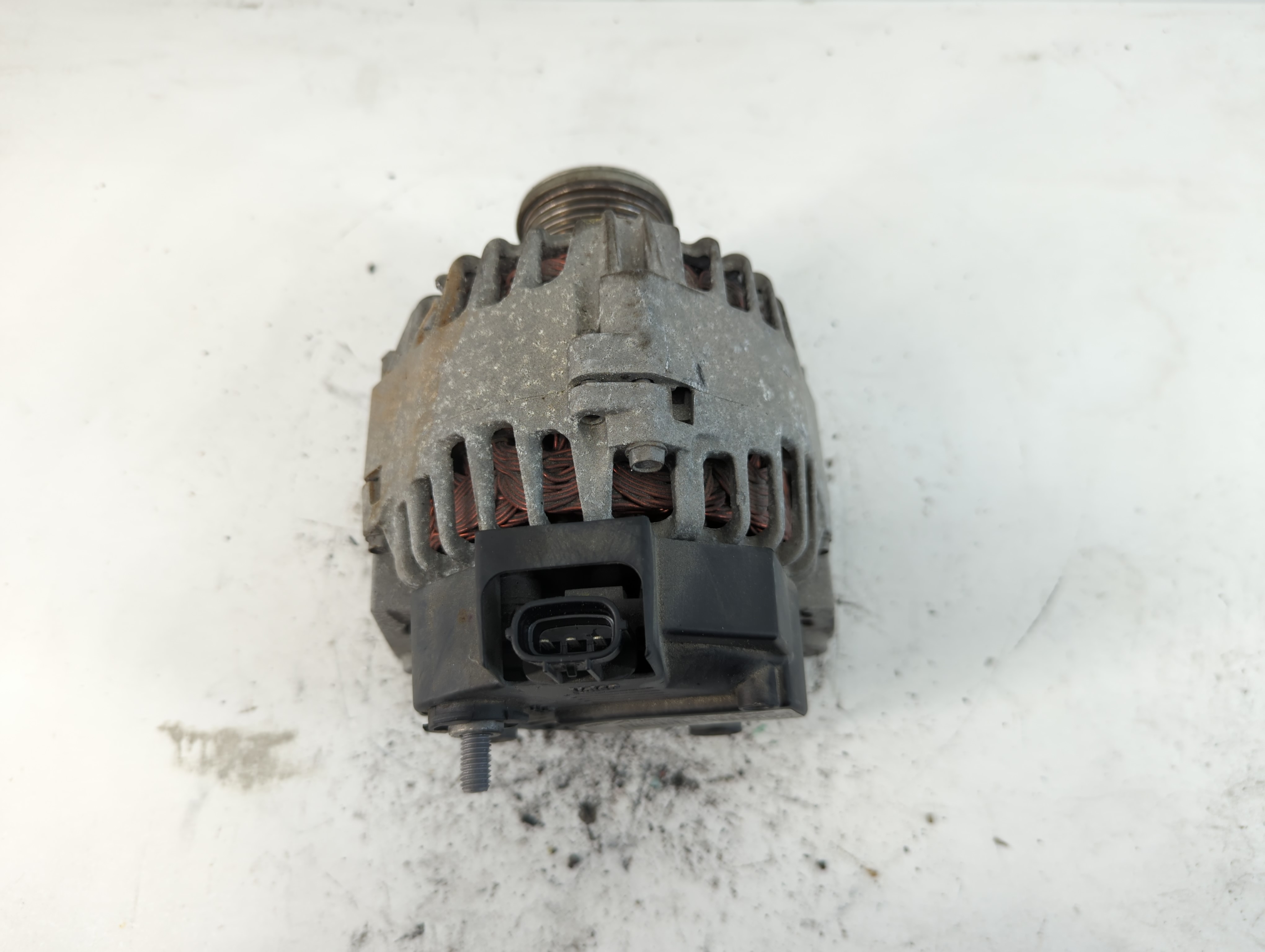 Picture of 2013-2019 Nissan Sentra Alternator Generator Charging Assembly Engine Oem 908661