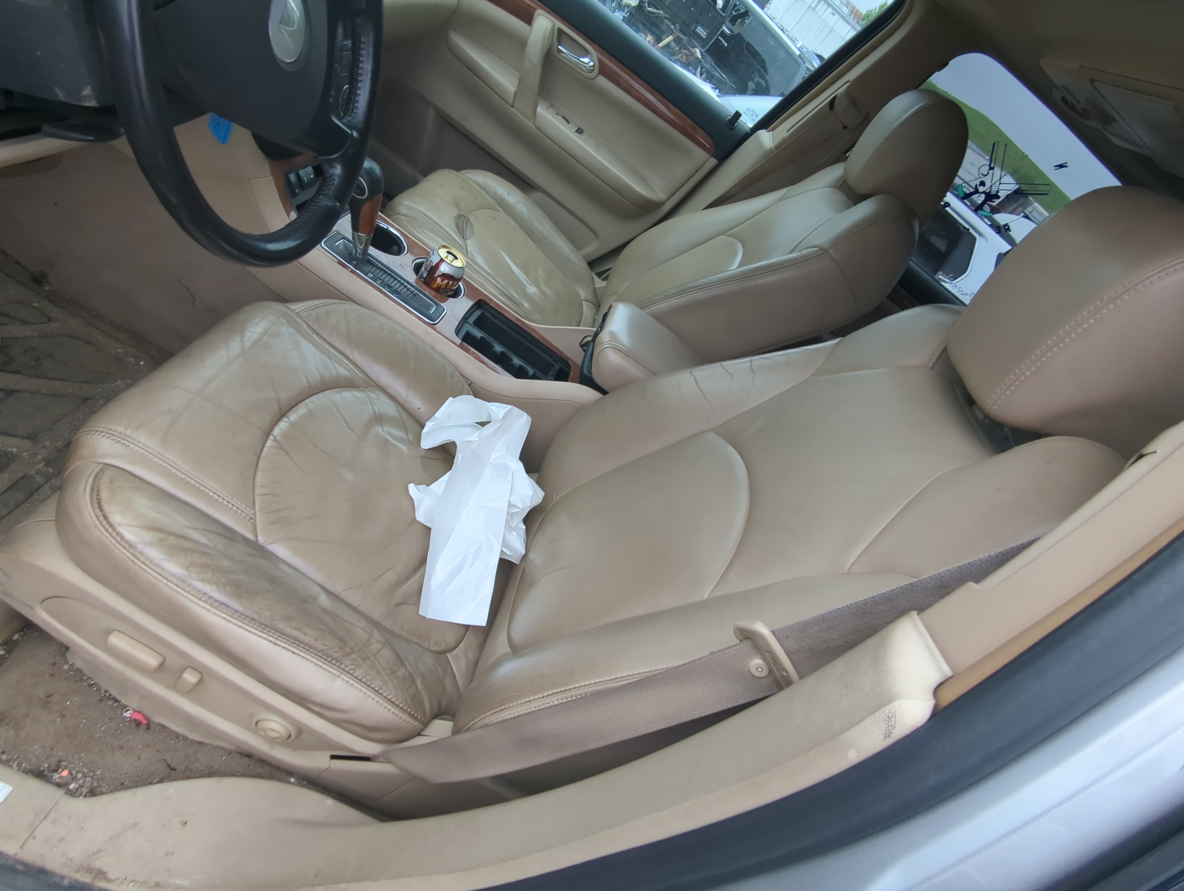 Picture of 2007 Saturn Outlook Driver Front Seat Oem 908842