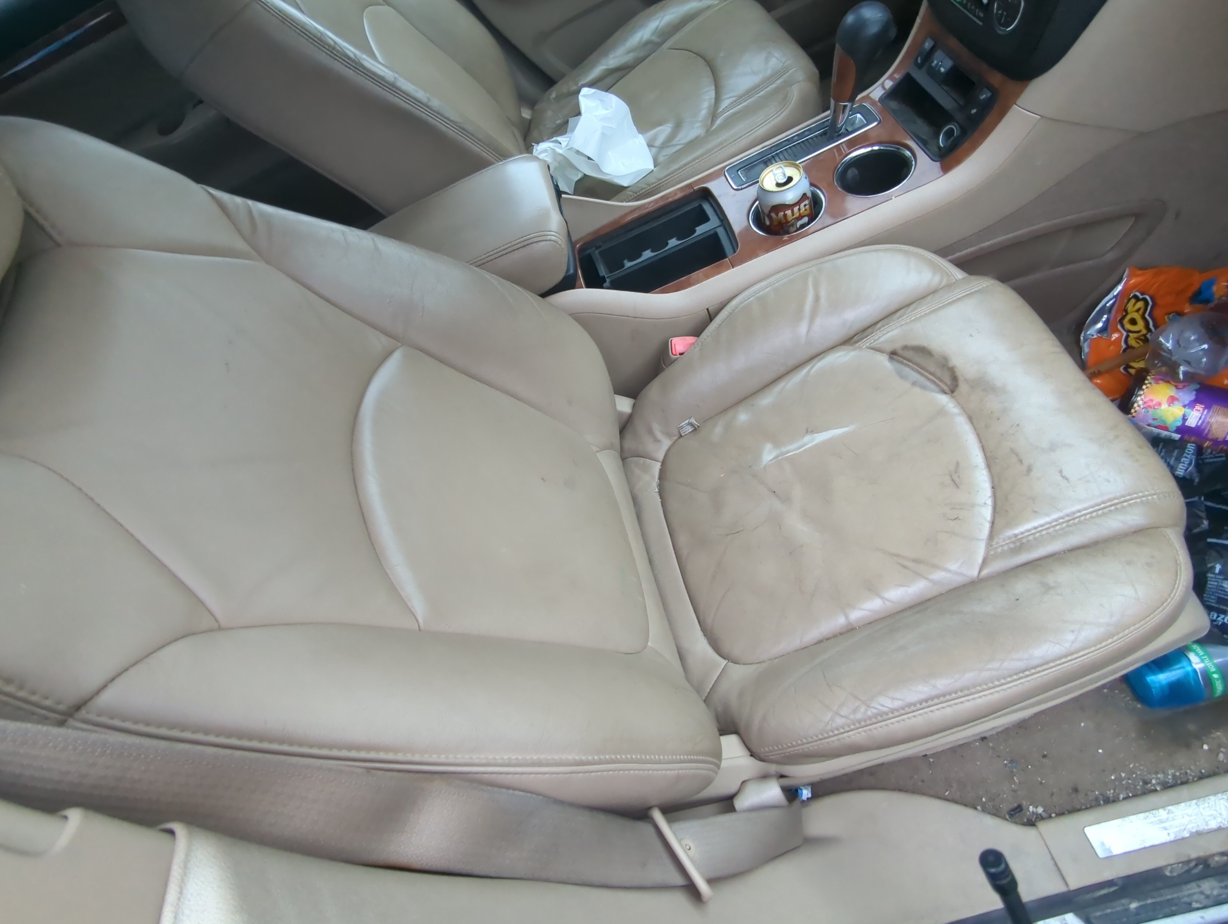 Picture of 2007 Saturn Outlook Passenger Front Seat Oem 908843