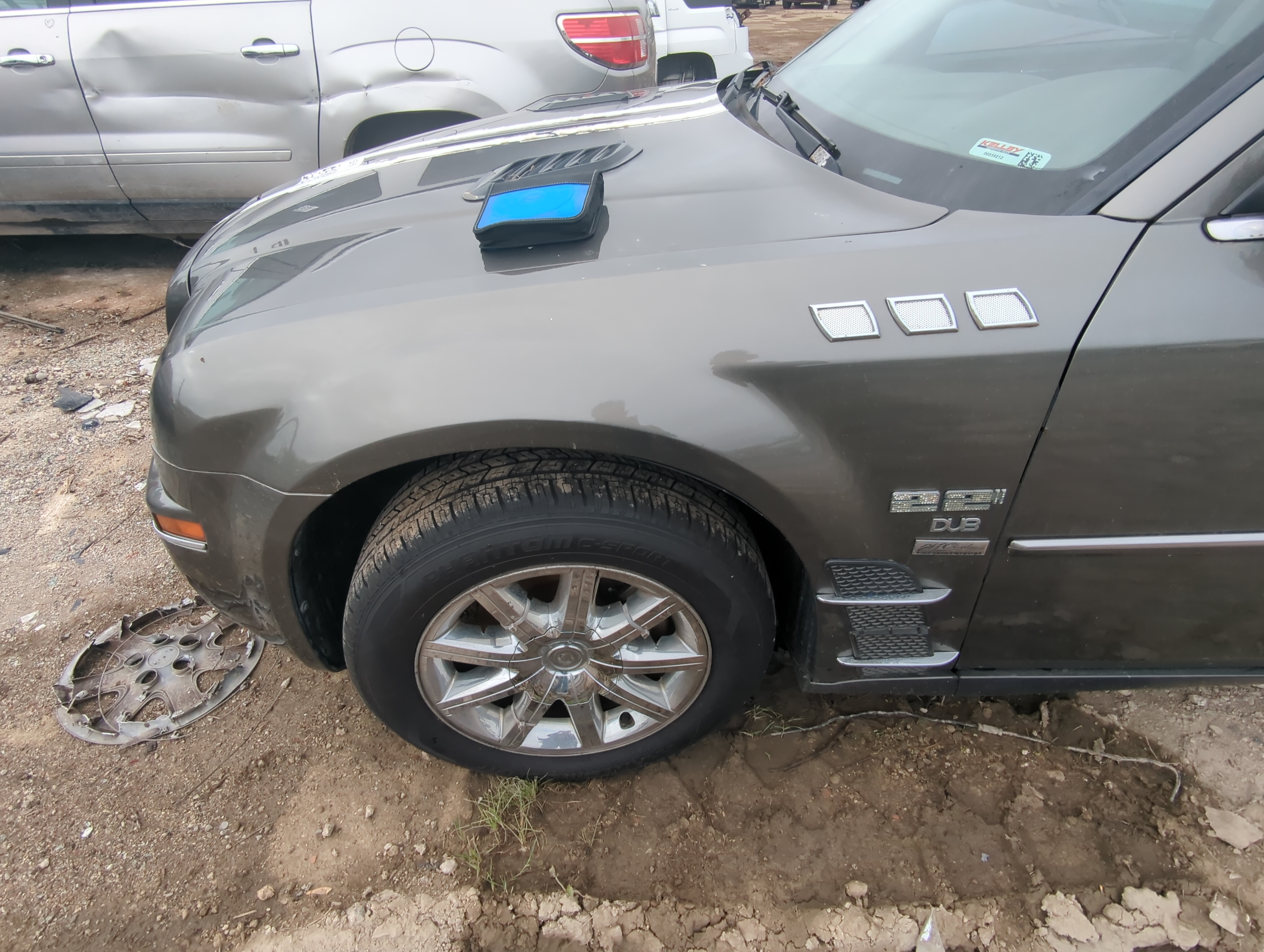 Picture of 2005-2010 Chrysler 300 Driver Fender 909159