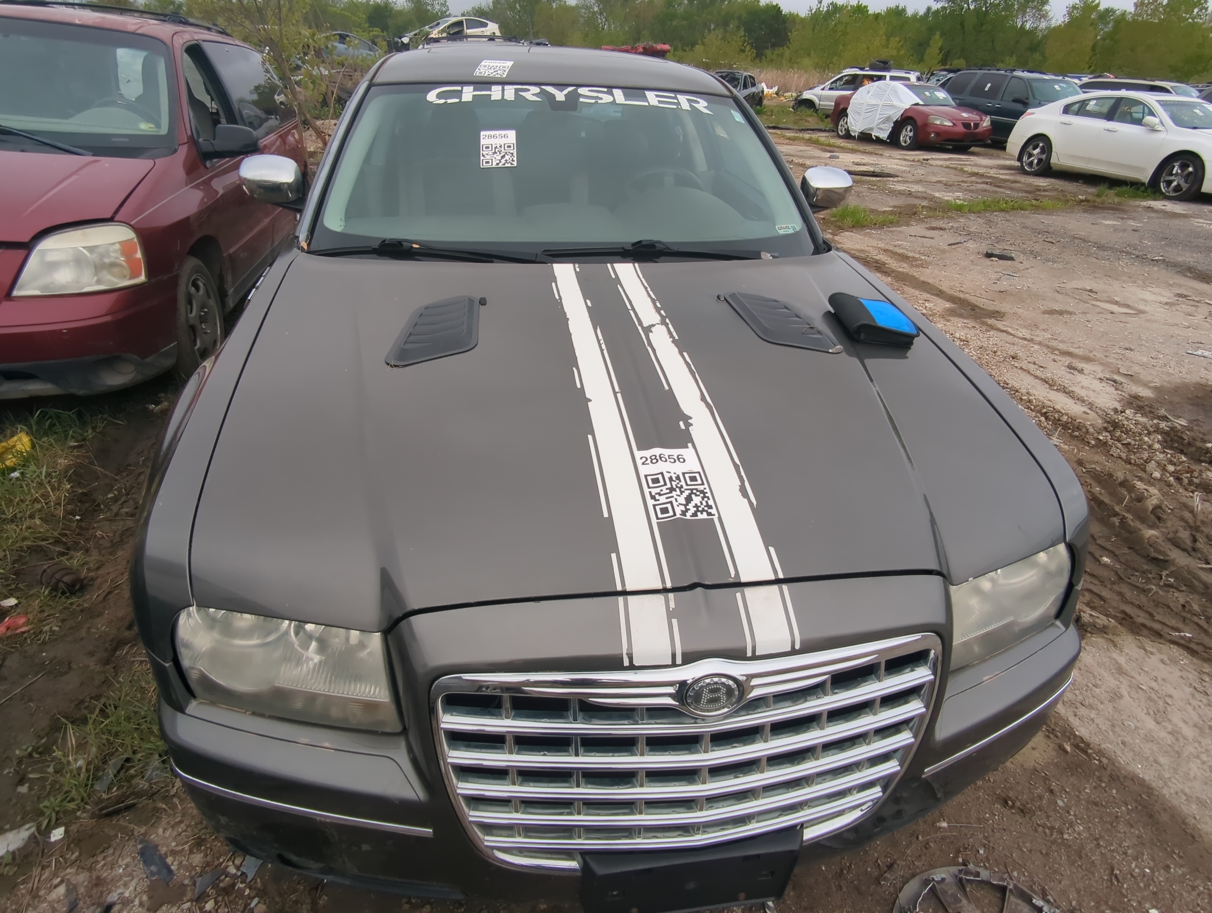 2005-2010 Chrysler 300 Hood Oem 909161 - Oemusedautoparts1.com