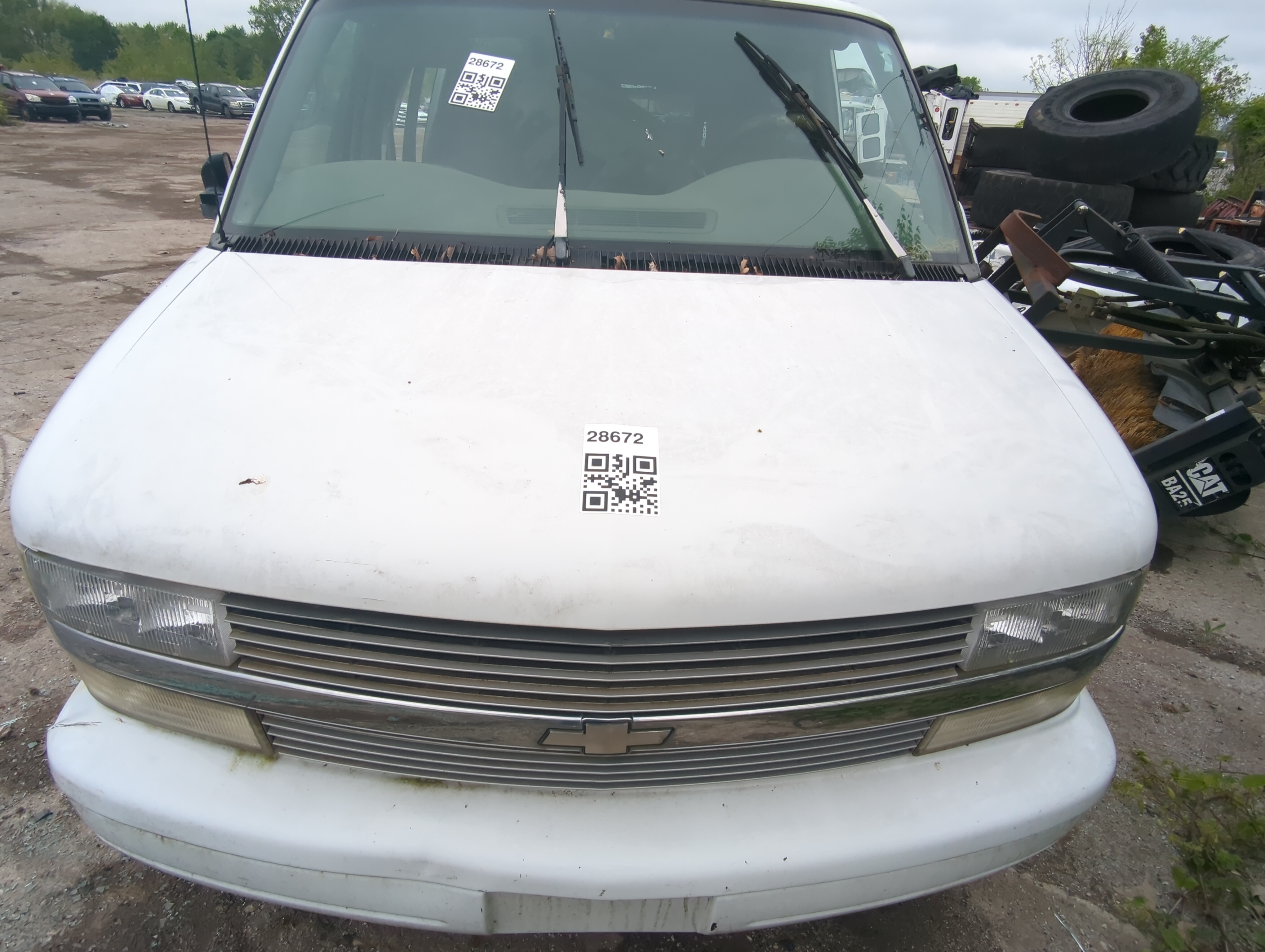 1995-2005 Chevrolet Astro Hood Oem 909689 - Oemusedautoparts1.com