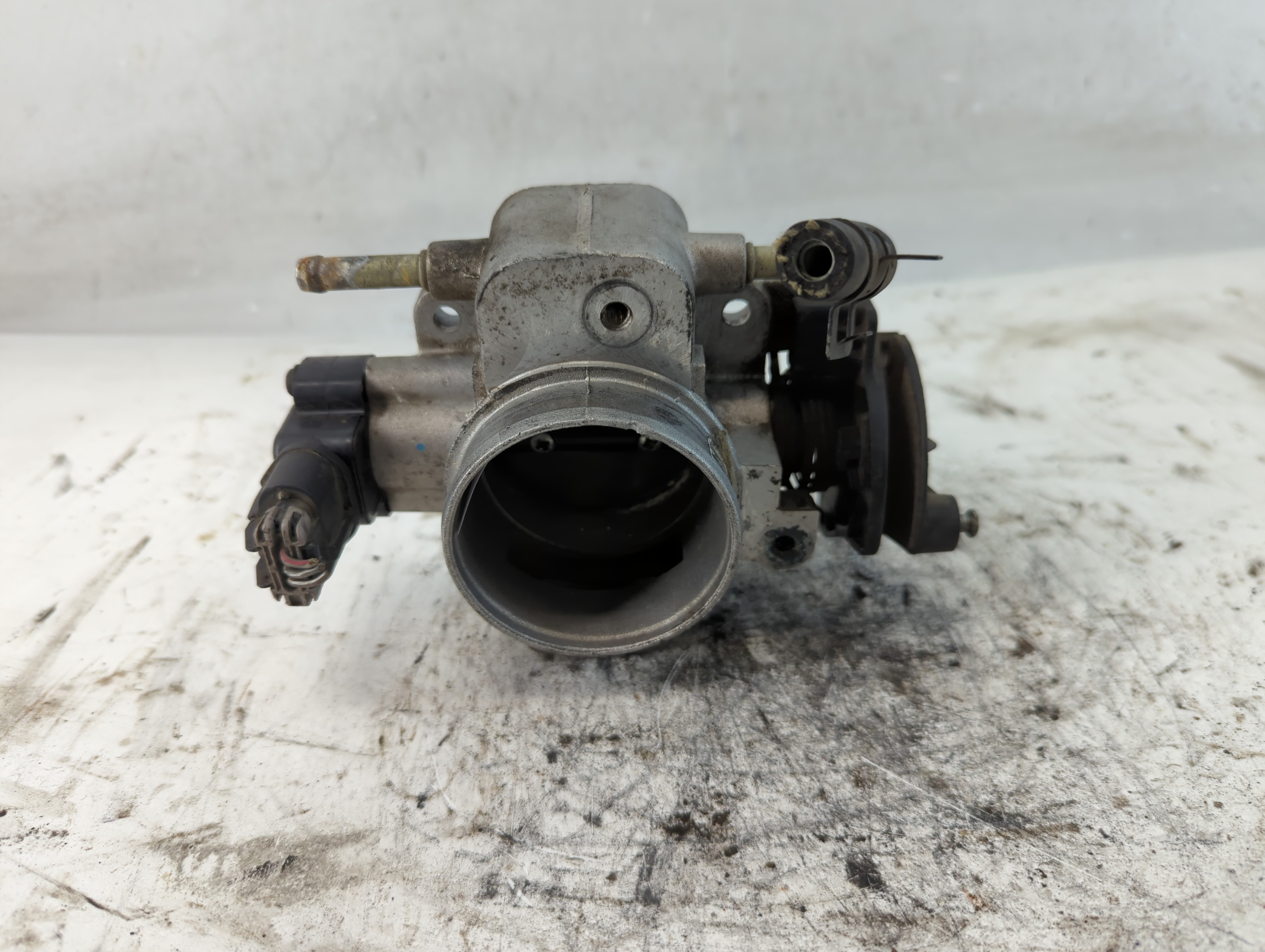 Picture of 2005-2008 Mercury Mariner Throttle Body 909896