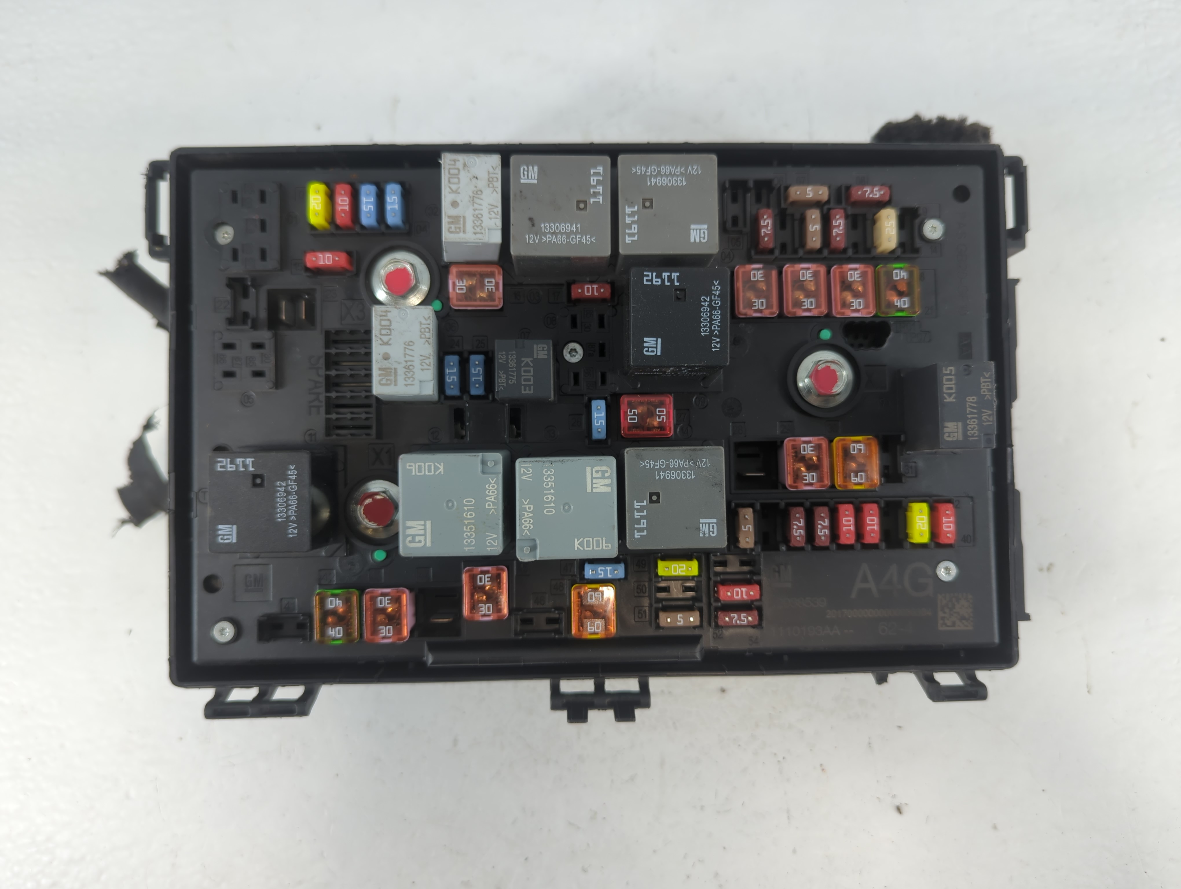 2013-2016 Buick Verano Fusebox Fuse Box Relay Module 1110193aa|22938539 909930 - Oemusedautoparts1.com