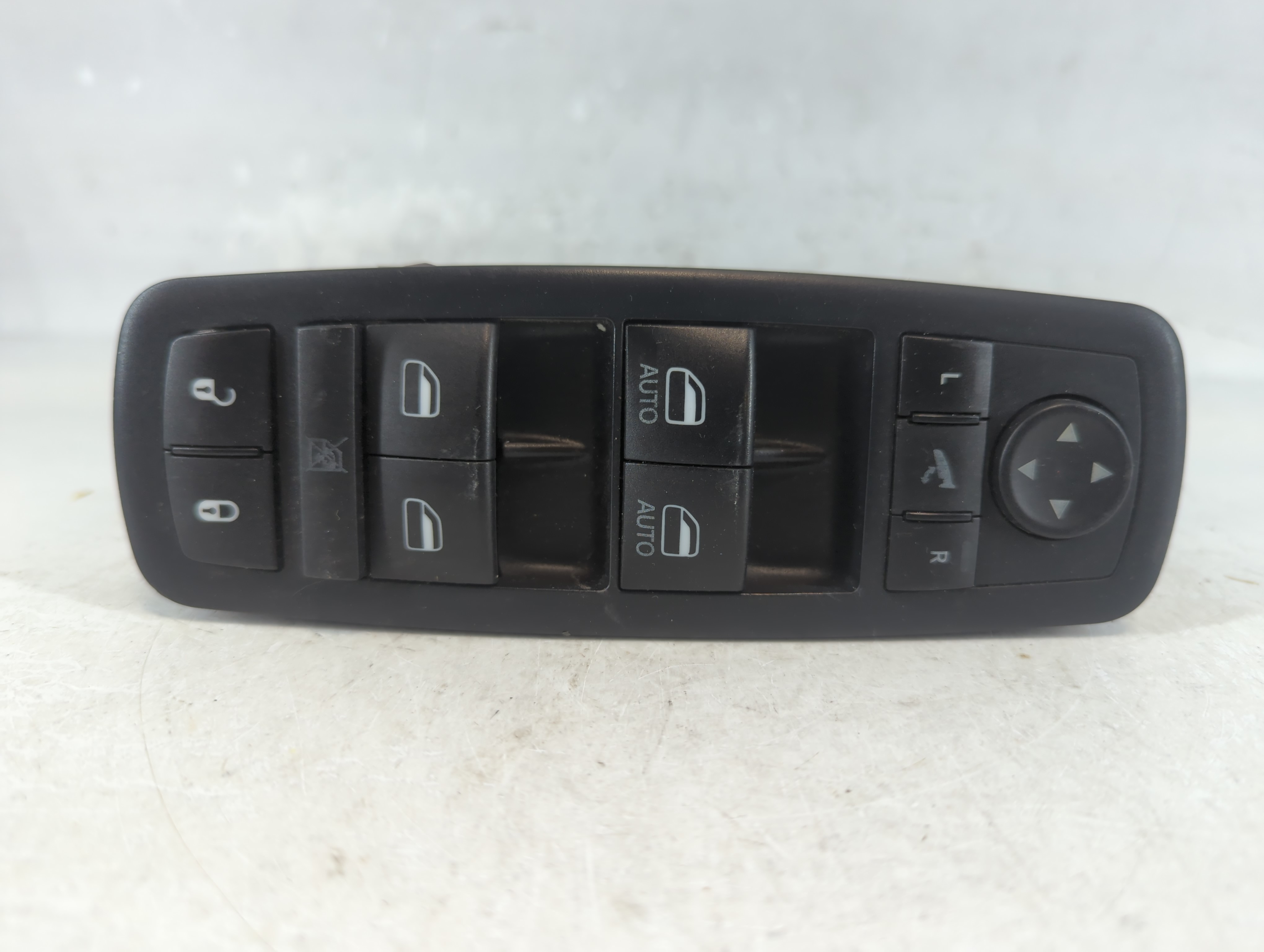 Picture of Dodge Ram 1500 Driver Left Door Master Power Window Switch 56046826ae 909934