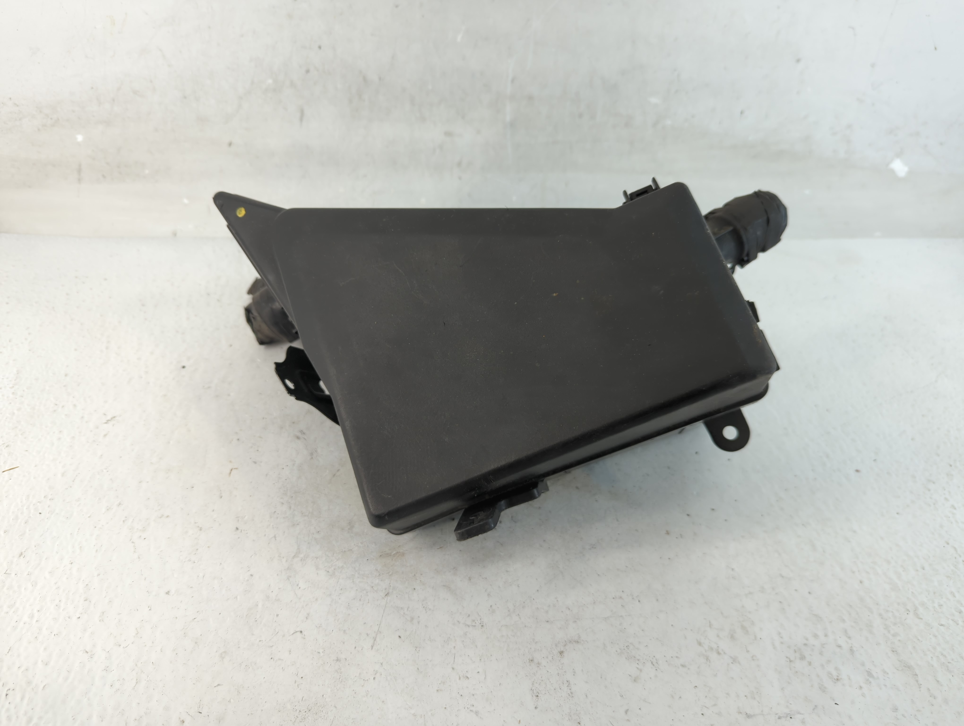 Subaru Forester Fusebox Fuse Box Relay Module 801311|mb100200b 909951 - Oemusedautoparts1.com