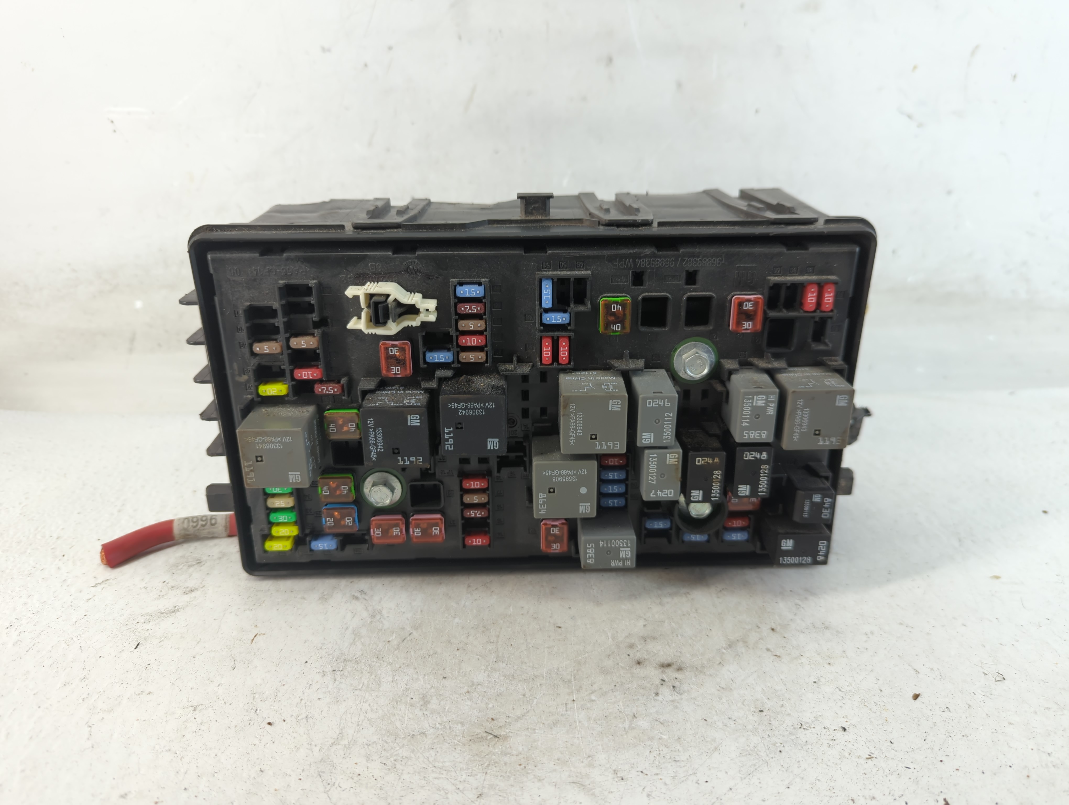 Chevrolet Cruze Limited Fusebox Fuse Box Relay Module 42353370_01 909954 - Oemusedautoparts1.com