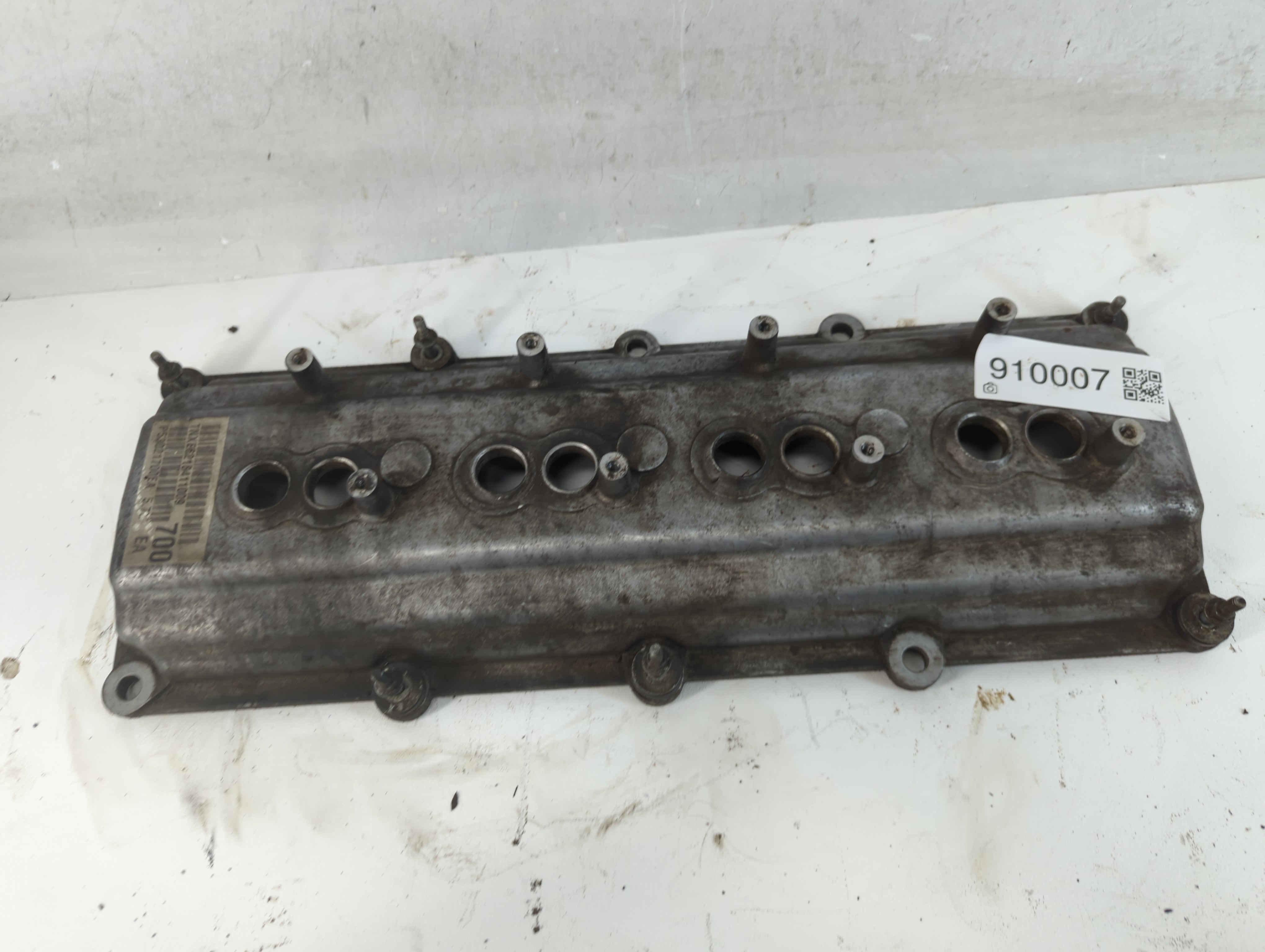 Picture of 2004 Dodge Durango Passenger Right Cylinder Head Valve Cover 910007