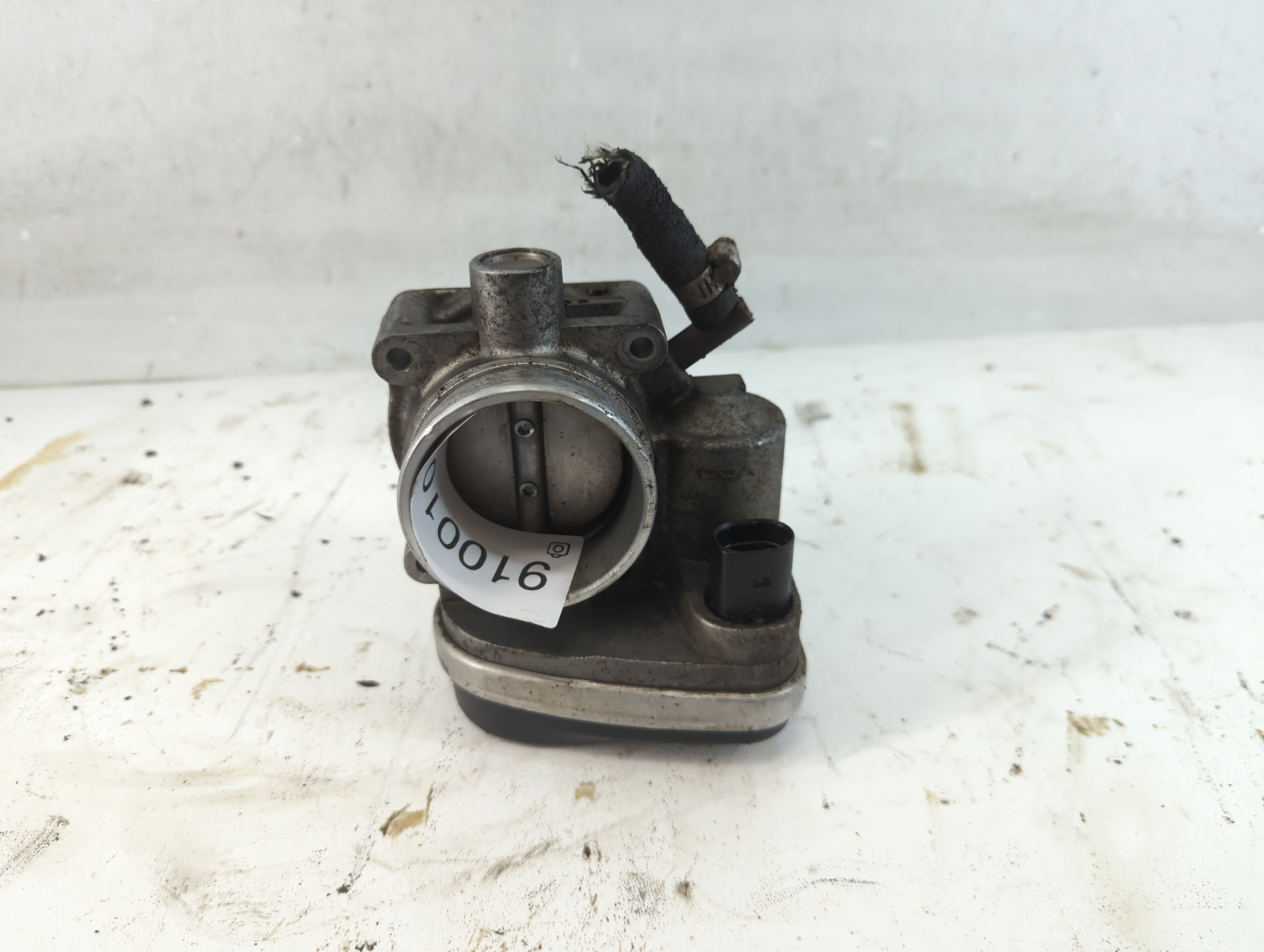 2004 Mini Cooper Throttle Body 910010 - Oemusedautoparts1.com