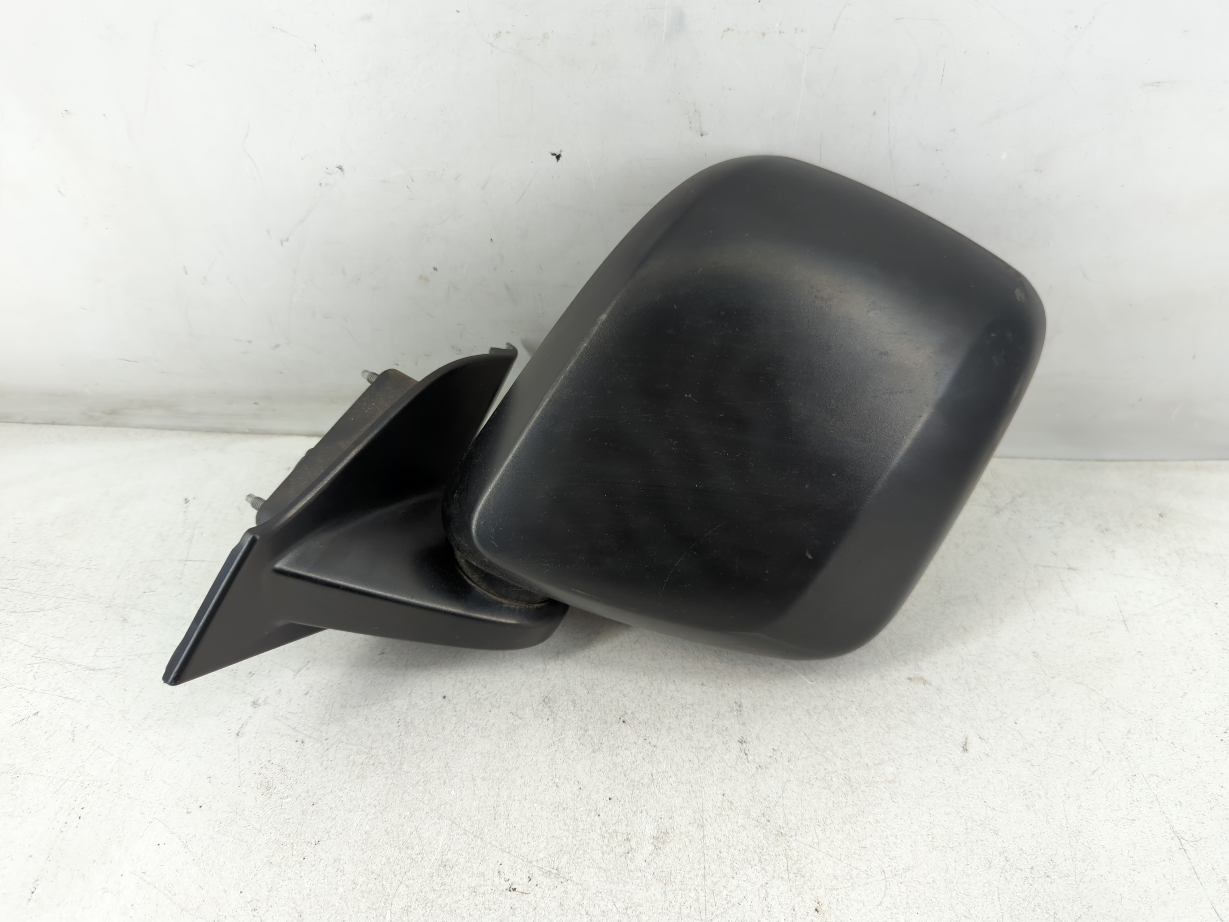 2015-2018 Chevrolet City Express Driver Left Side View Manual Door Mirror 910064 - Oemusedautoparts1.com
