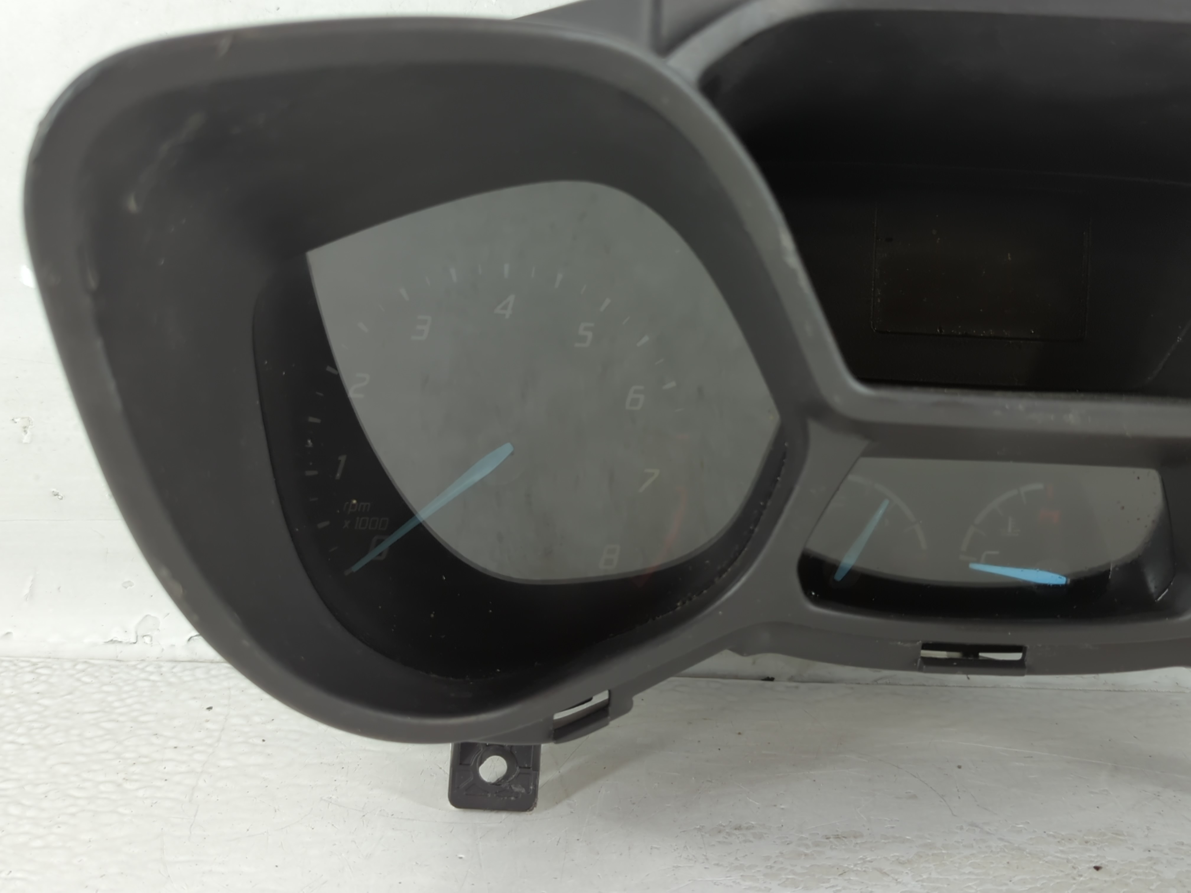 2018 Ford Transit Speedometer Instrument Cluster Gauges 910133 - Oemusedautoparts1.com