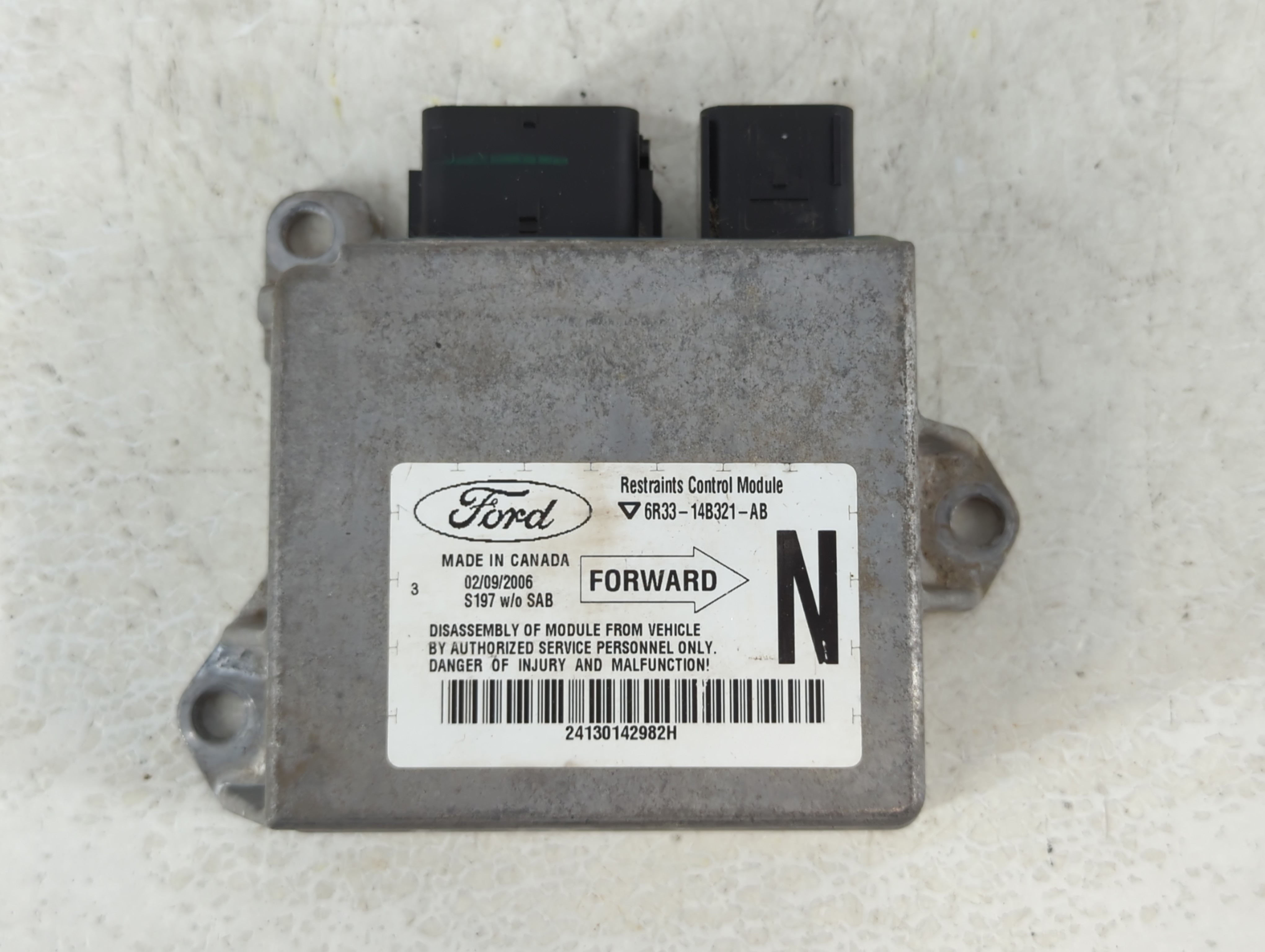 Picture of 2005-2006 Ford Mustang Am Fm Cd Player Radio Receiver 910760
